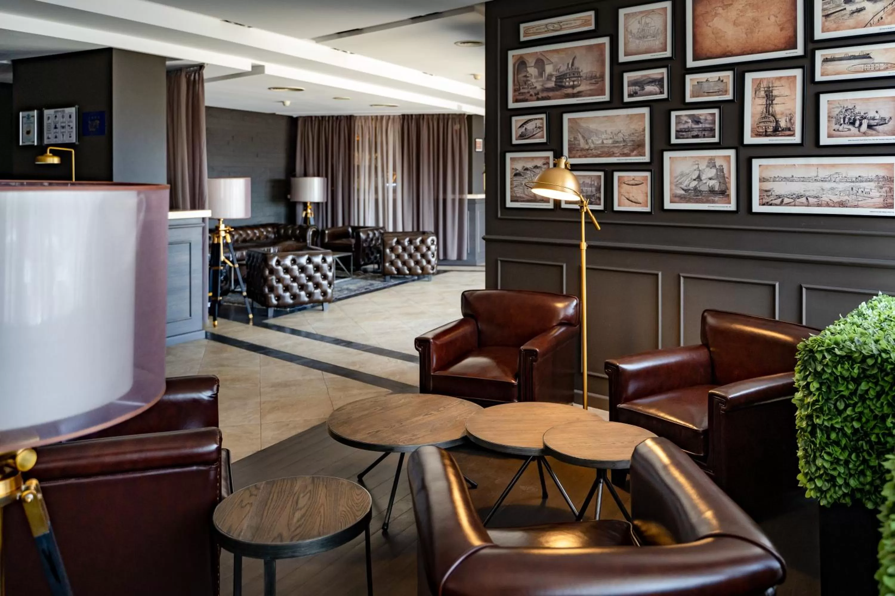 Panorama Hotel - Free EV Charging Station