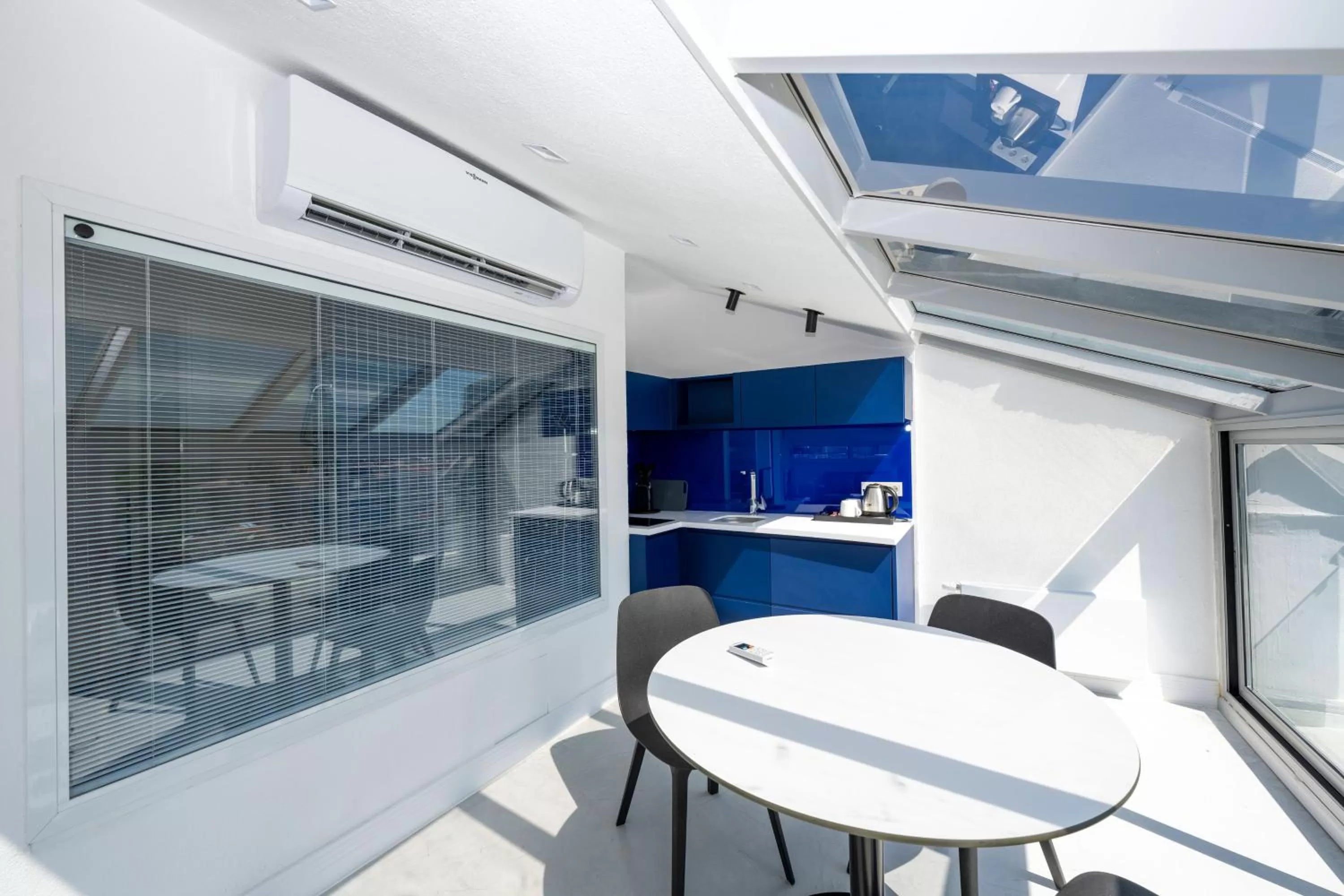 Kitchen or kitchenette in Juno Hotel Taksim