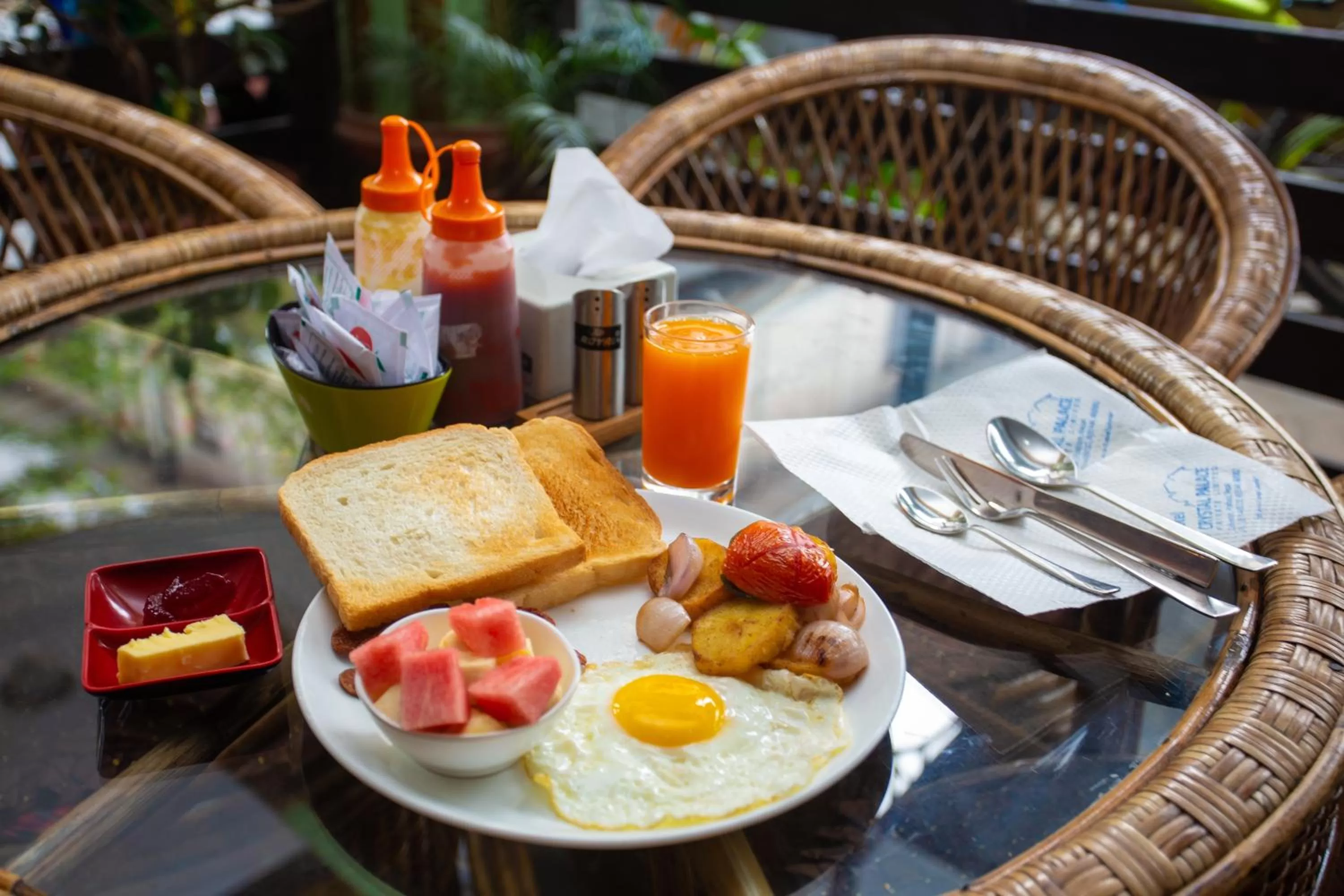 Continental breakfast in Hotel Crystal Palace