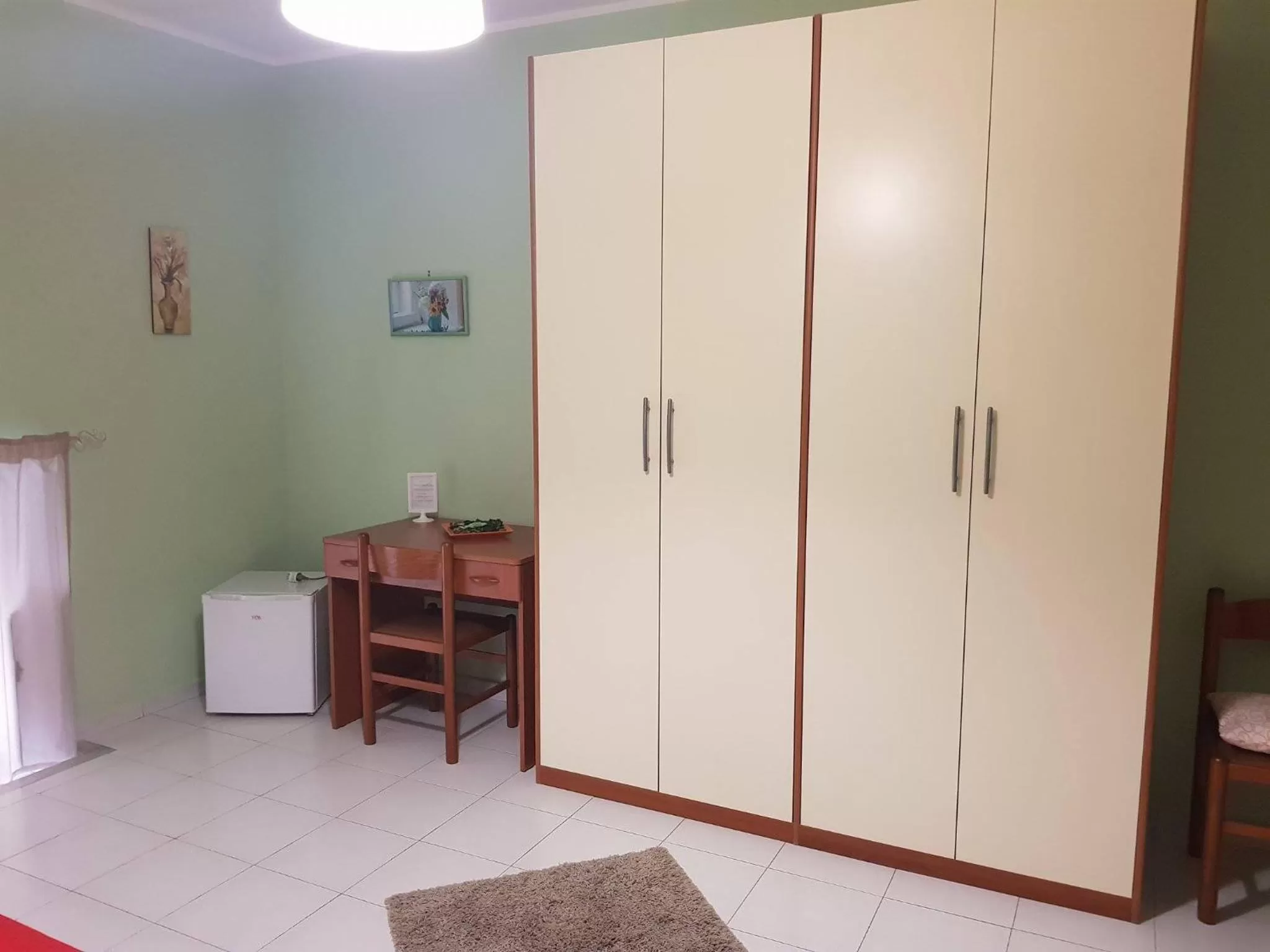 Bedroom in The Artists