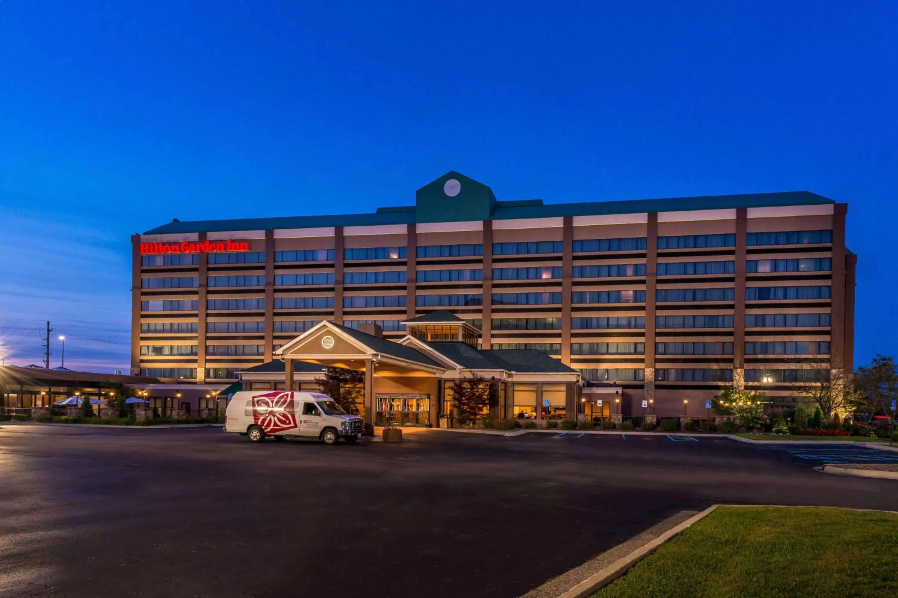 Property building in Hilton Garden Inn Detroit Southfield