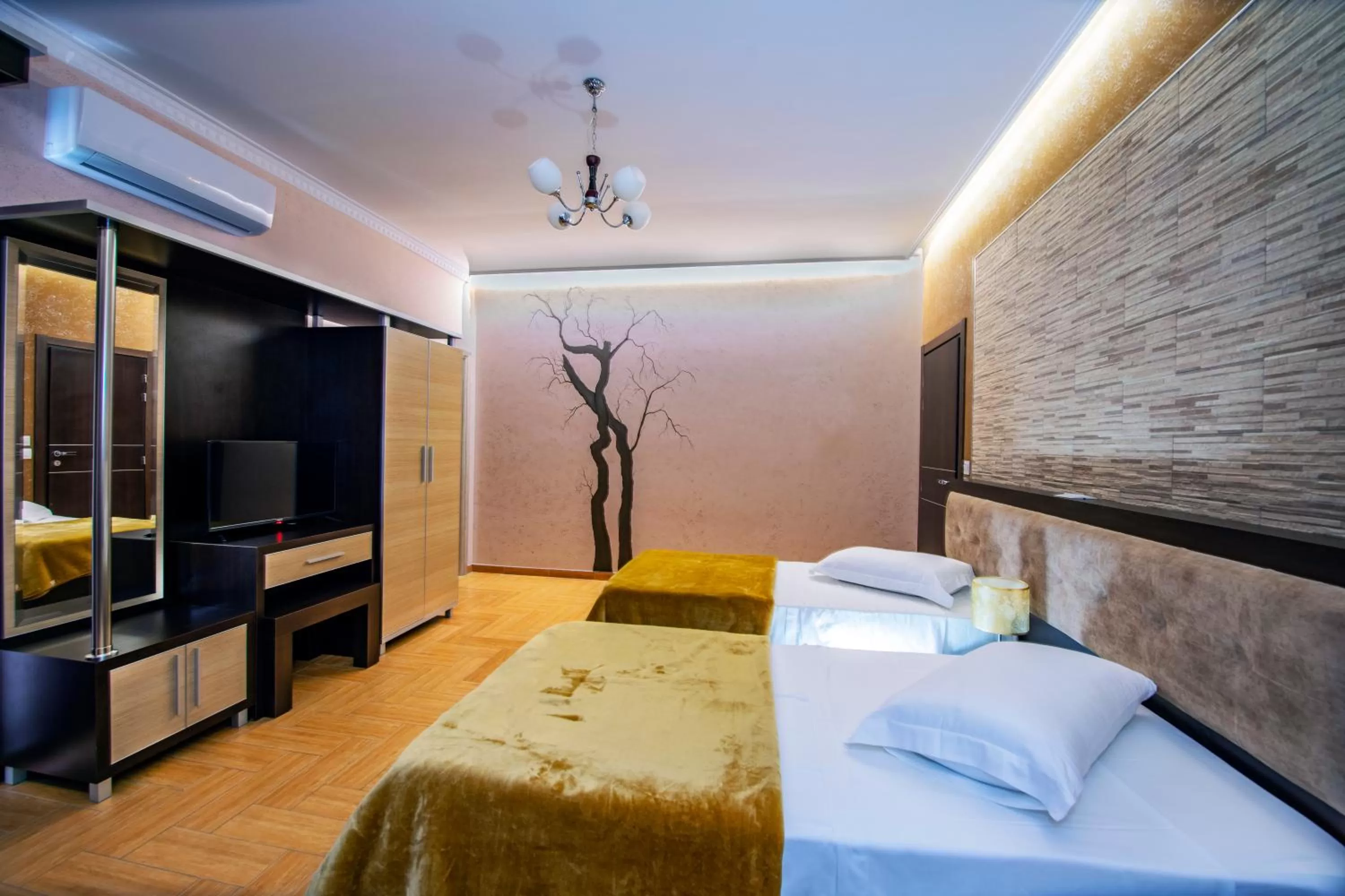 Bed in Fieri International Hotel