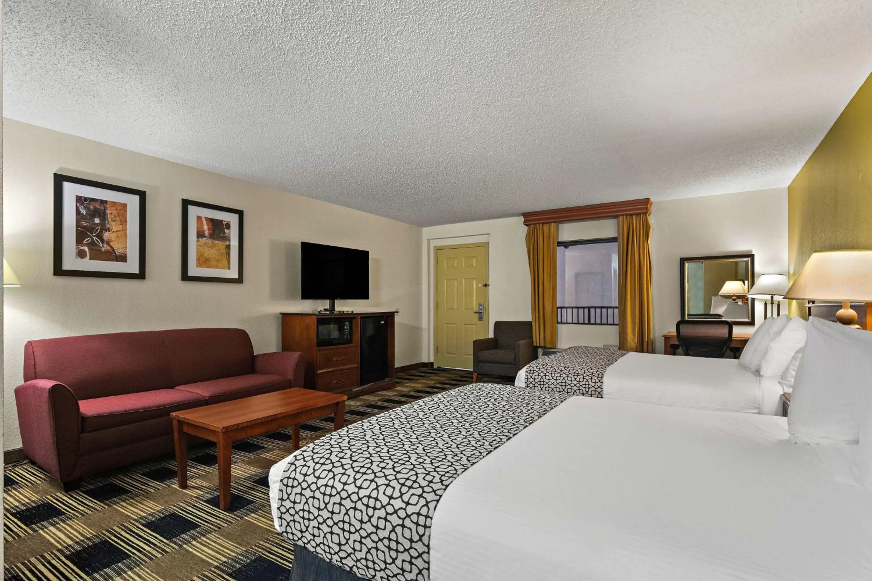 Bedroom, Bed in Best Western Windsor Suites