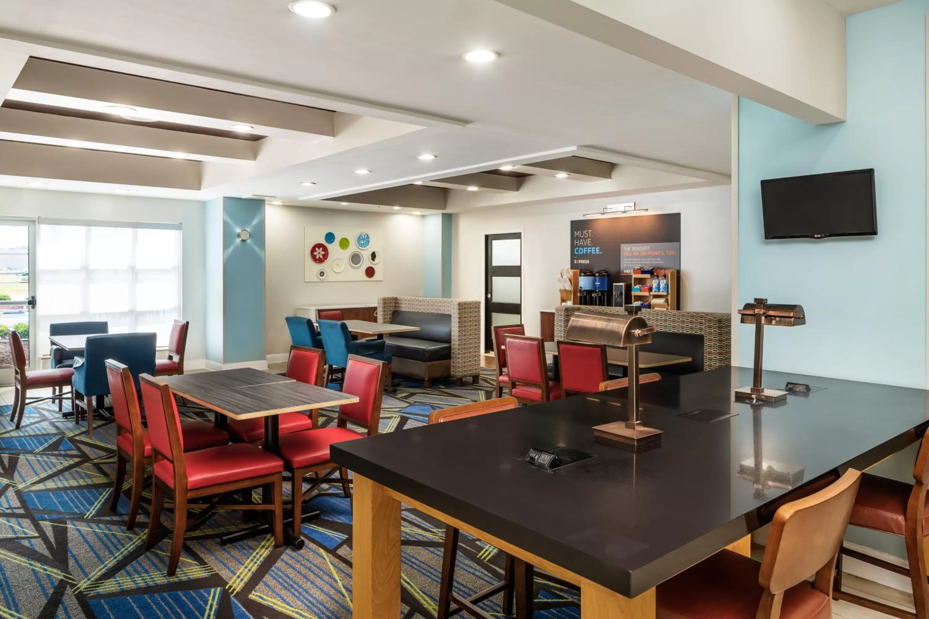 Breakfast in Holiday Inn Express & Suites Florence by IHG