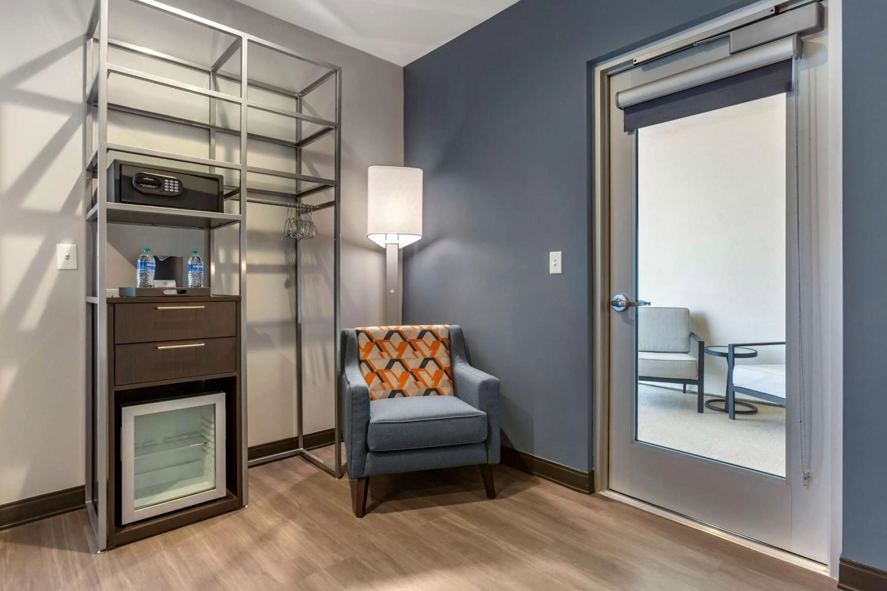 Bedroom in Vīb Hotel by Best Western Phoenix - Tempe