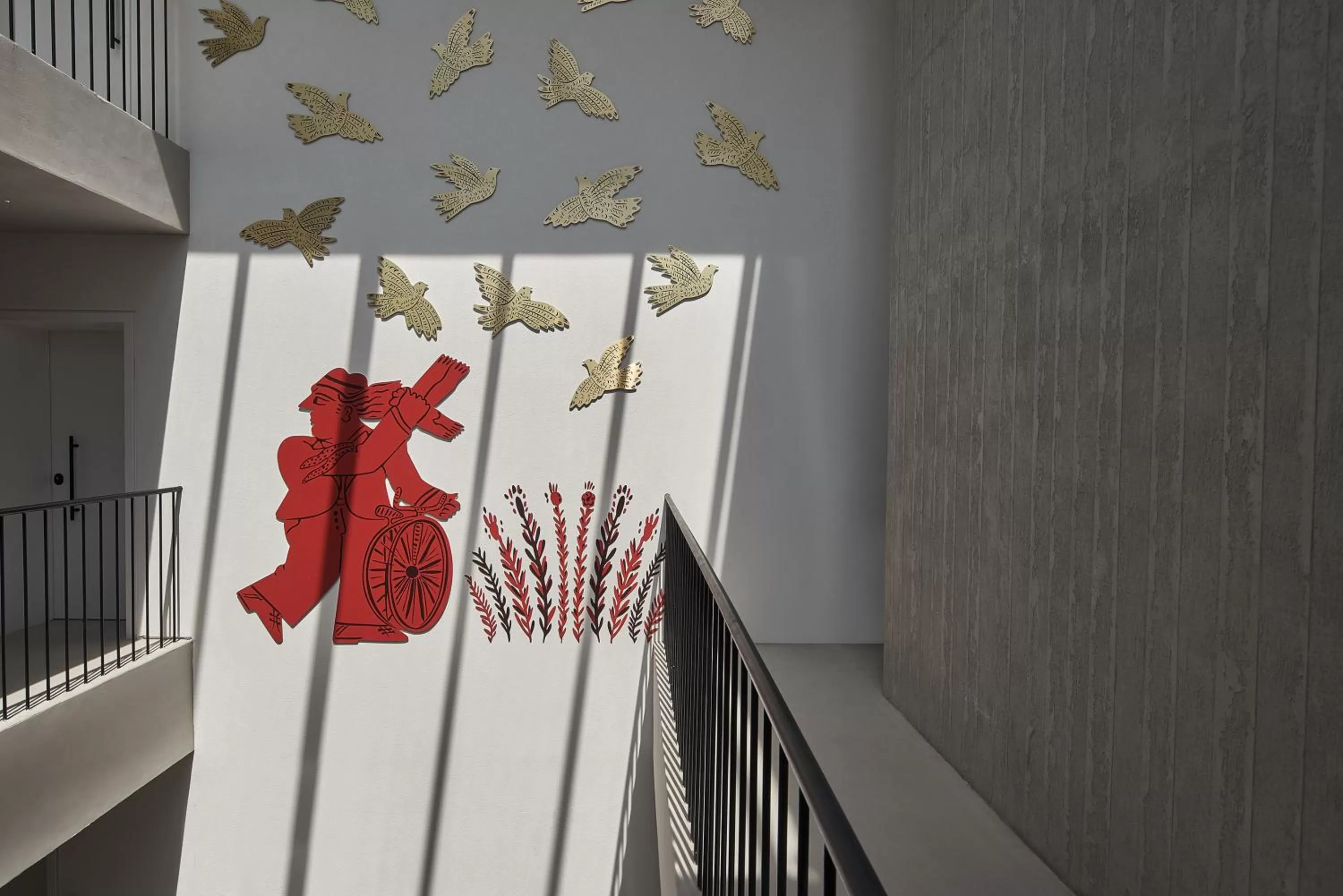 Decorative detail in The Newel Psychiko