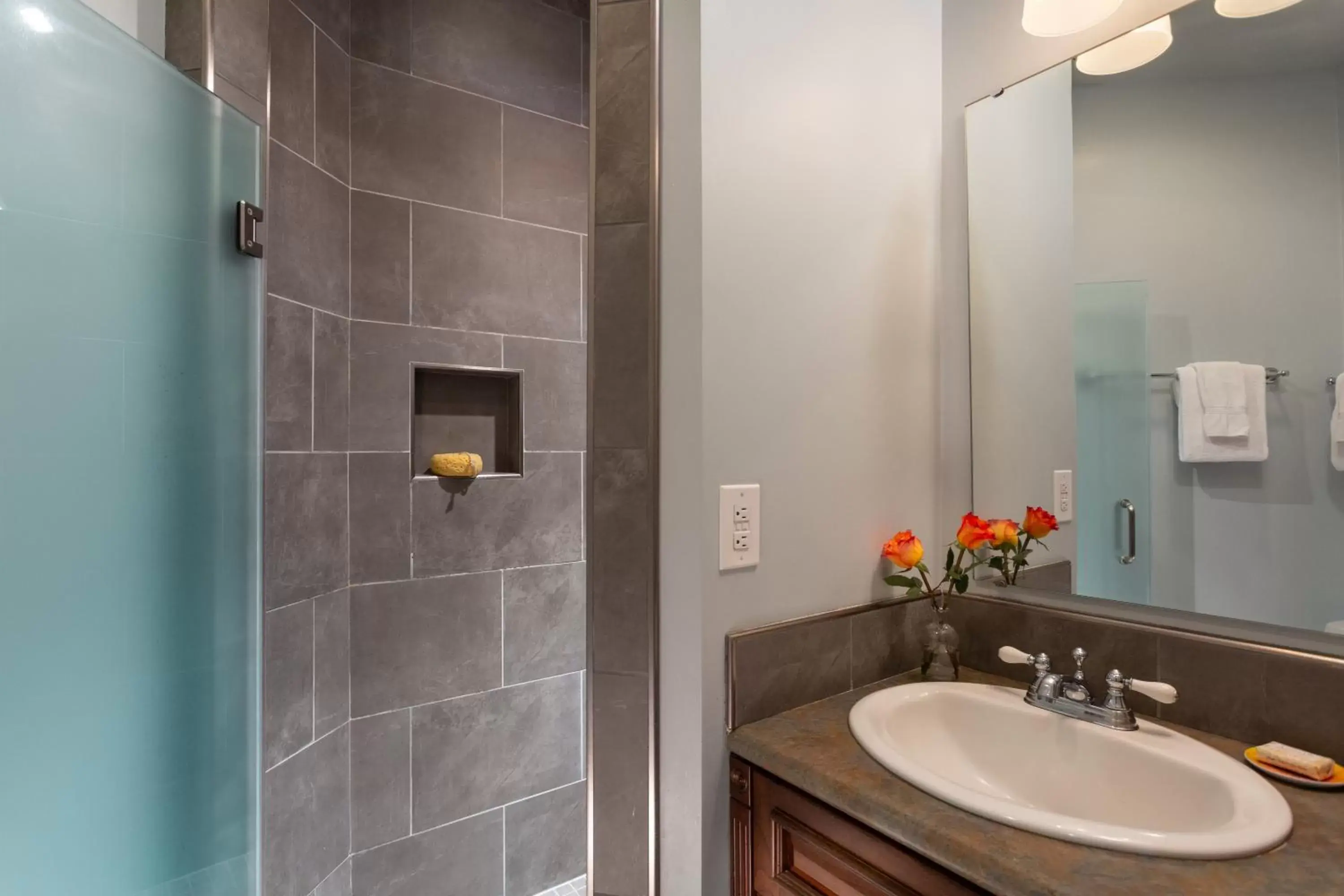 Azalea Inn and Villas Azalea Inn and Villas