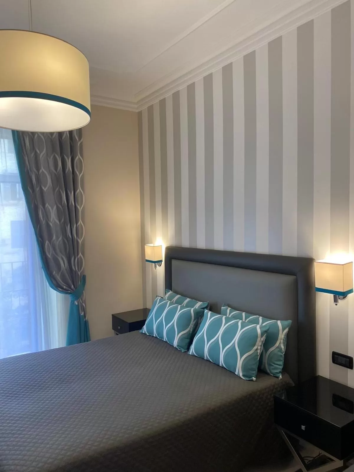 Bed in Hotel Contilia