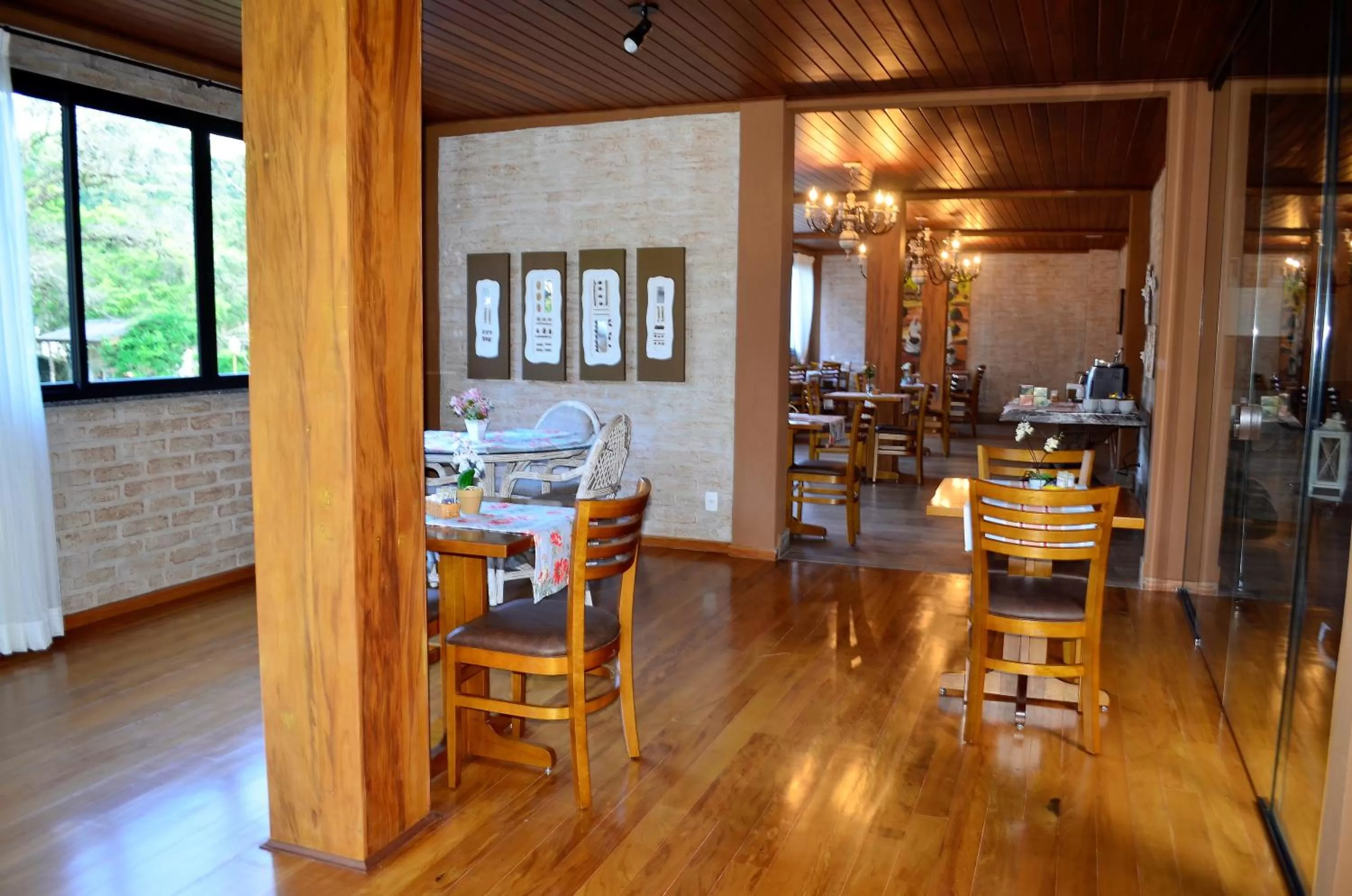 Living room in Pousada Toca Da Coruja