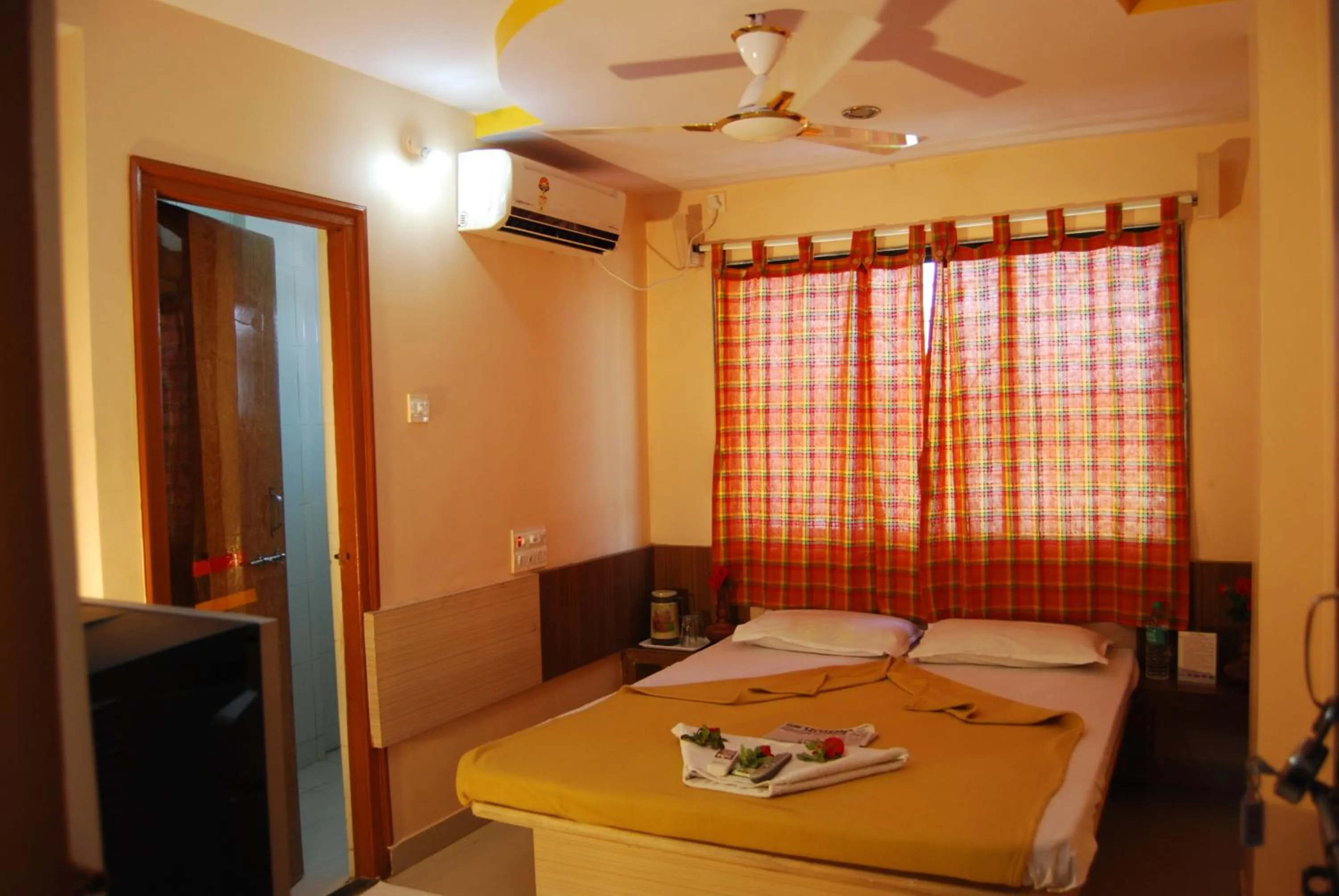 Photo of the whole room in Hotel Utsav