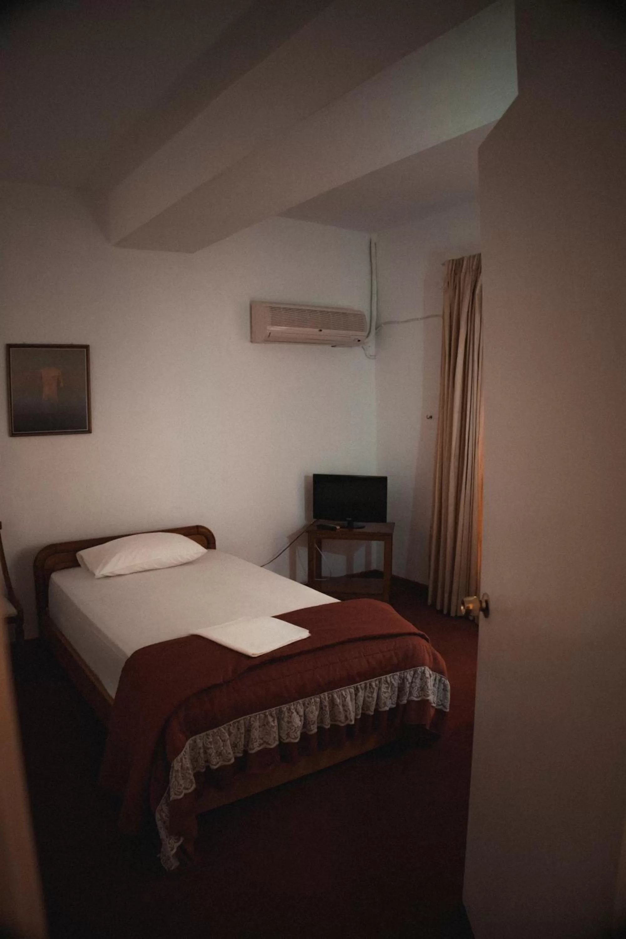 Bed in Villa Olympia