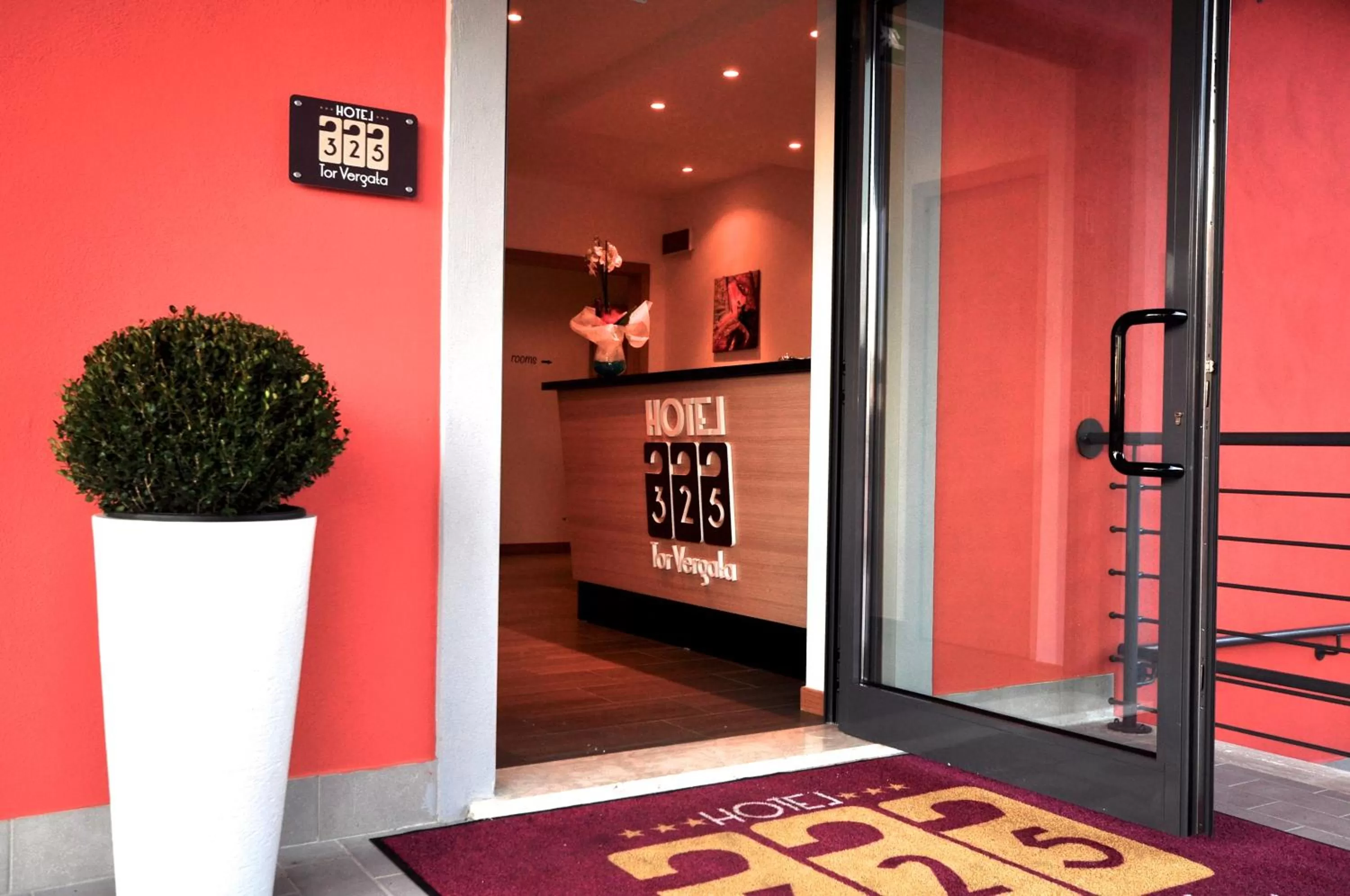 Lobby or reception in Hotel 325 Tor Vergata