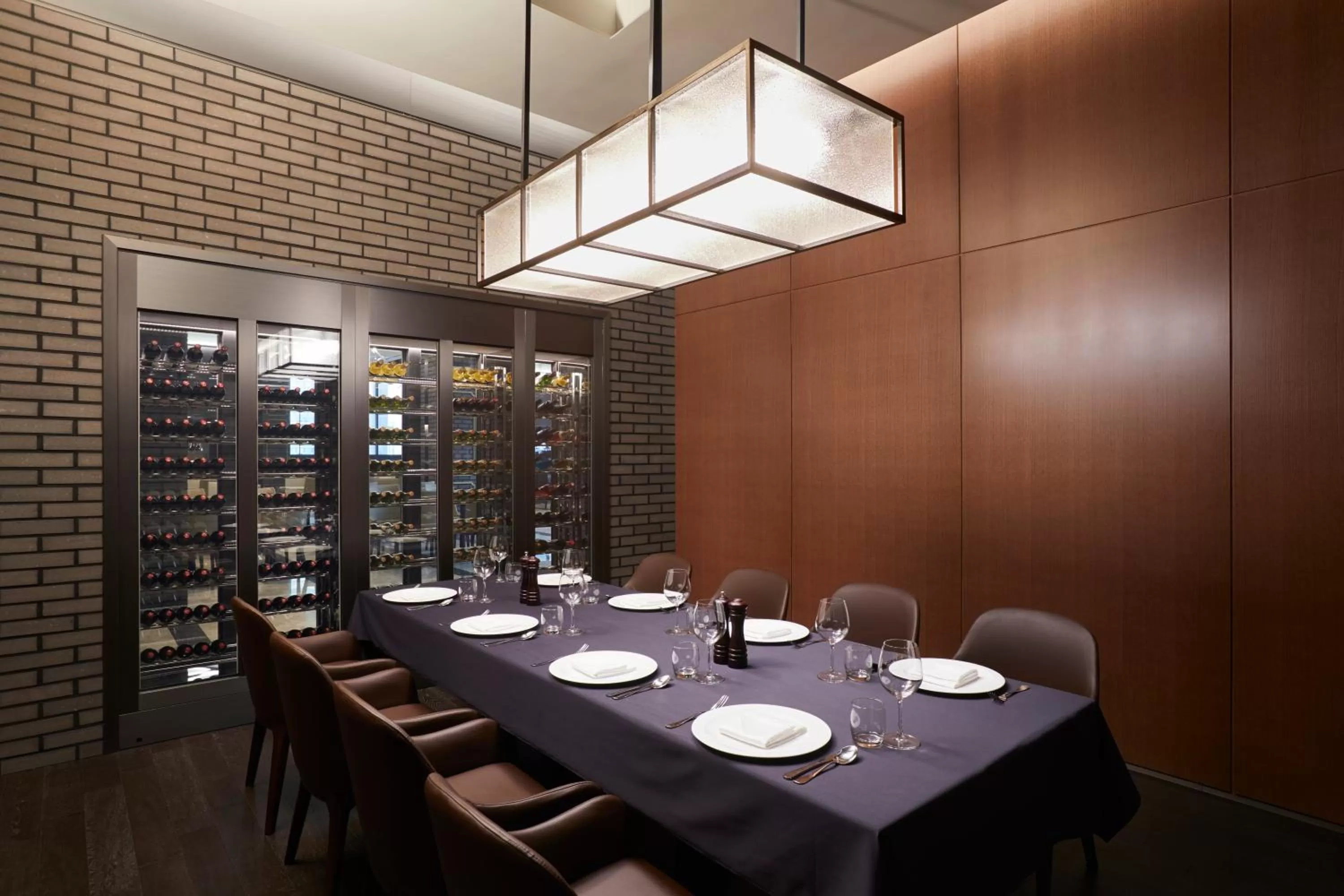 Restaurant/places to eat in GLAD Mapo