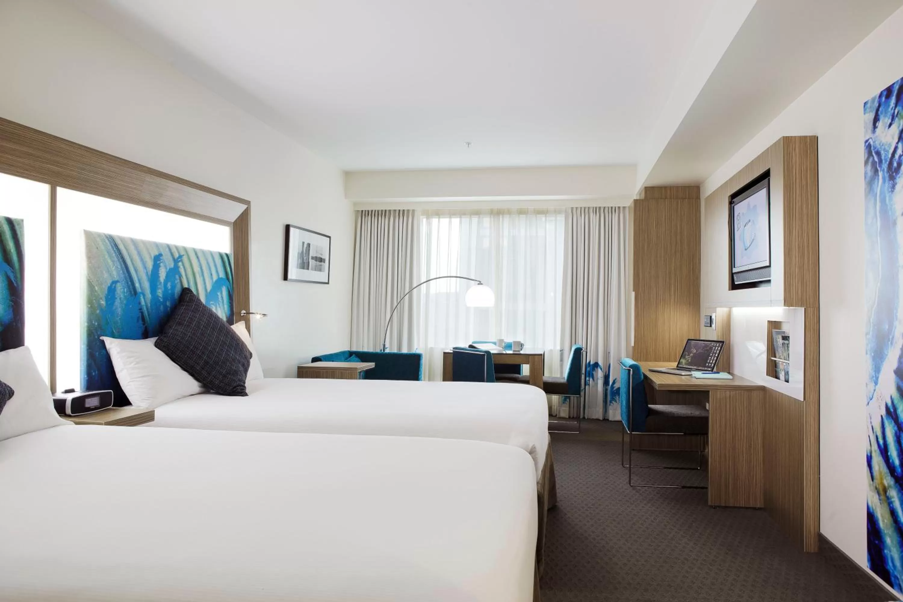 Photo of the whole room, Bed in Novotel Tainui Hamilton