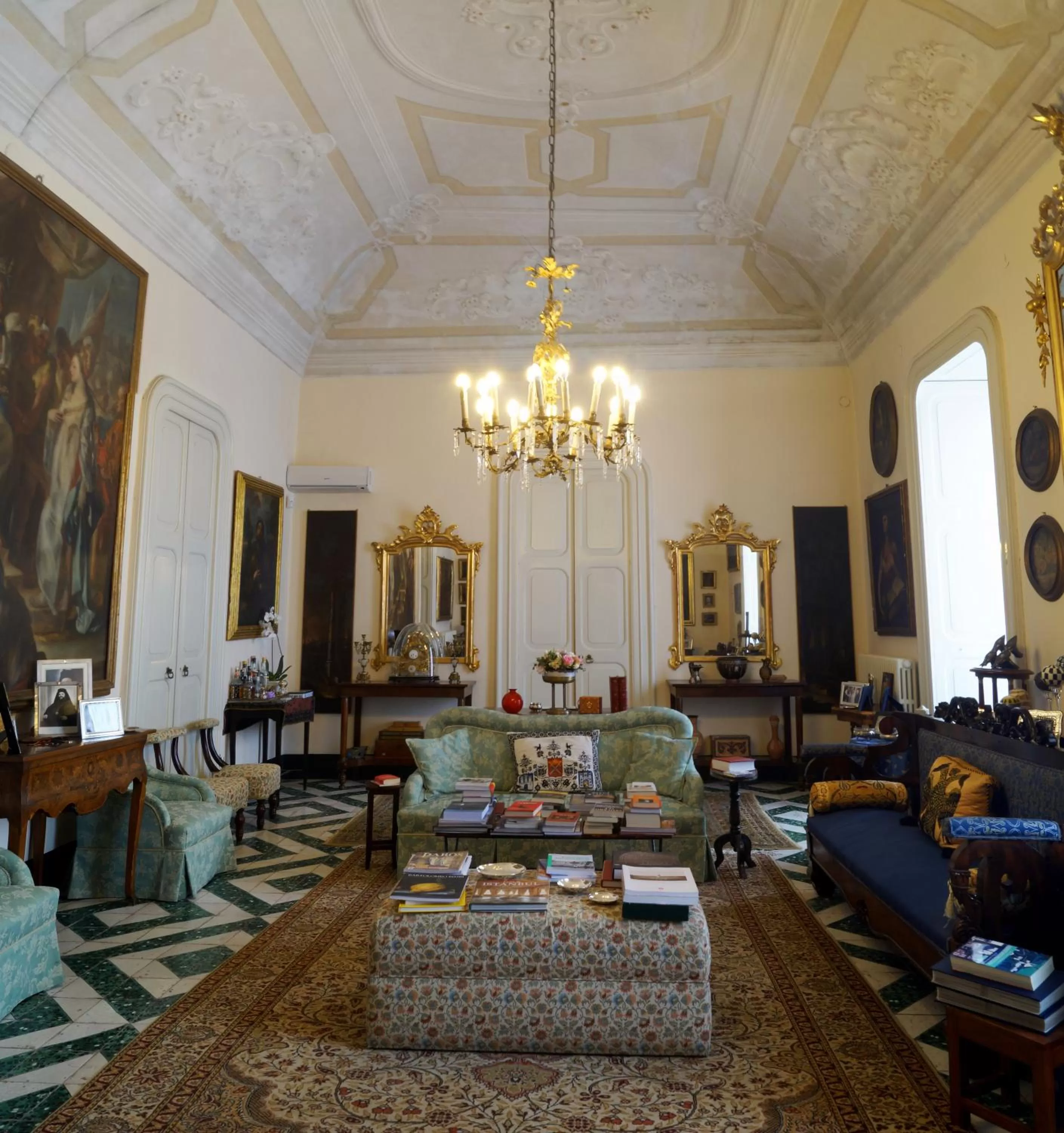 Living room in Palazzo Bernardini Suites
