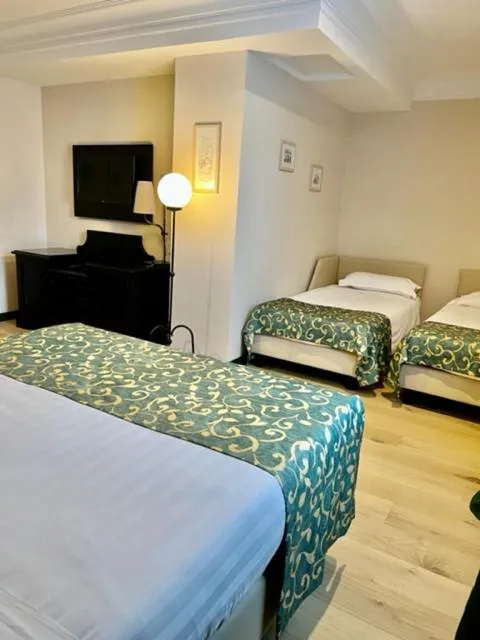 Photo of the whole room, Bed in Relais La Fattoria