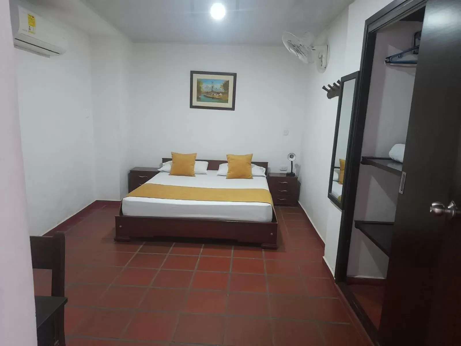 Double Room with Spa Bath in Hotel Colonial San Felipe Double Room with Spa Bath in Hotel Colonial San Felipe