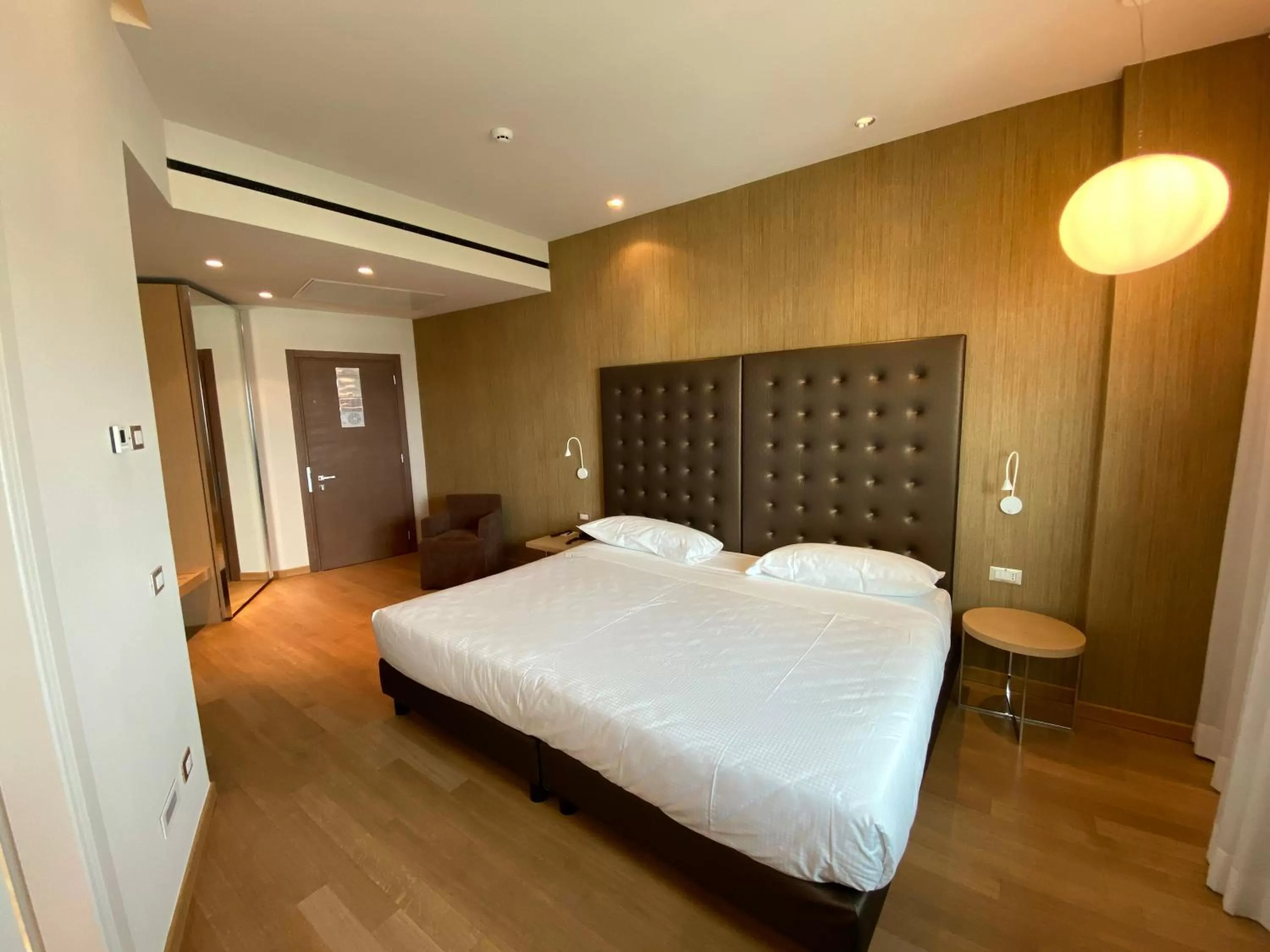 Bedroom, Bed in Devero Hotel & Spa, BW Signature Collection