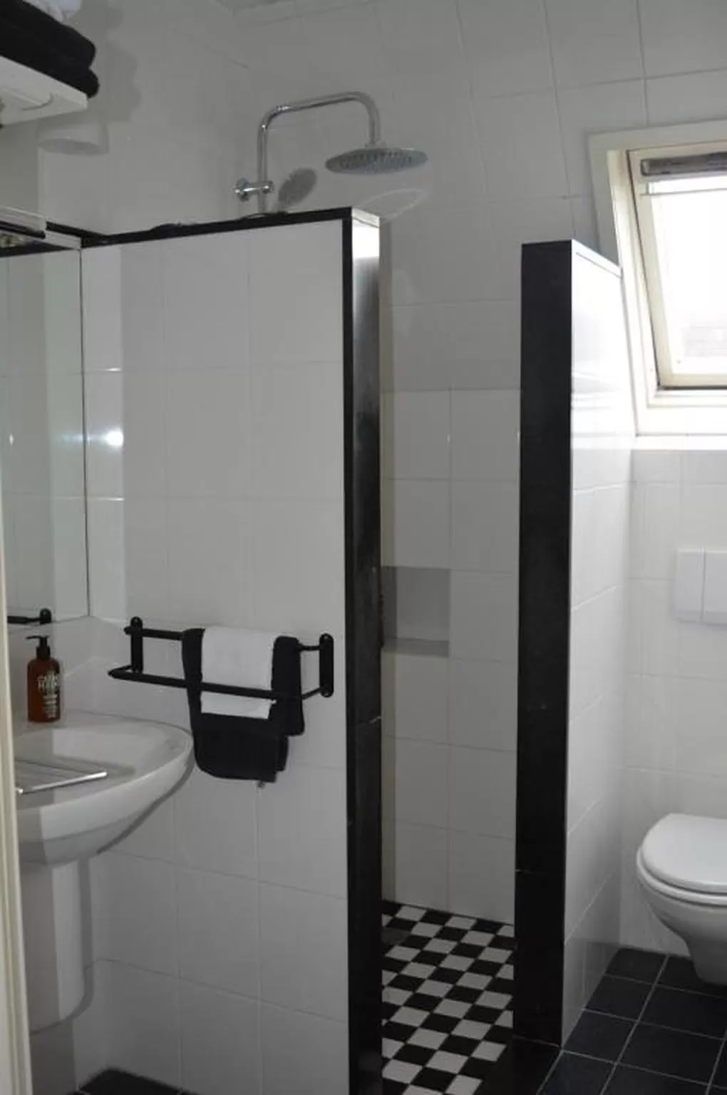 Bathroom in Bed & Breakfast Jo Amsterdam