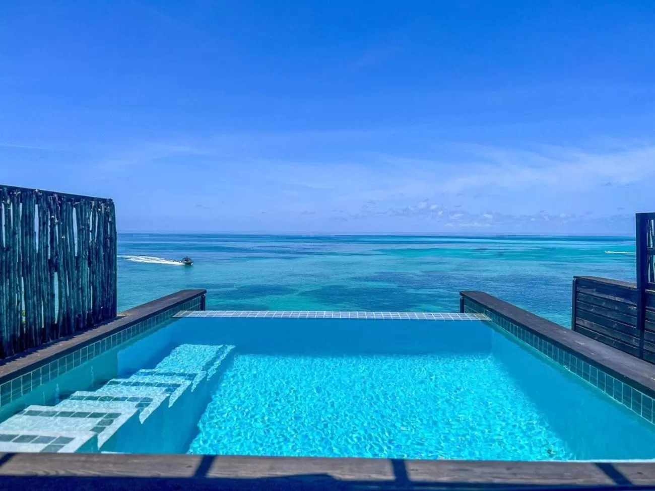 Swimming pool in COCOS Hotel Antigua - All Inclusive - Adults Only