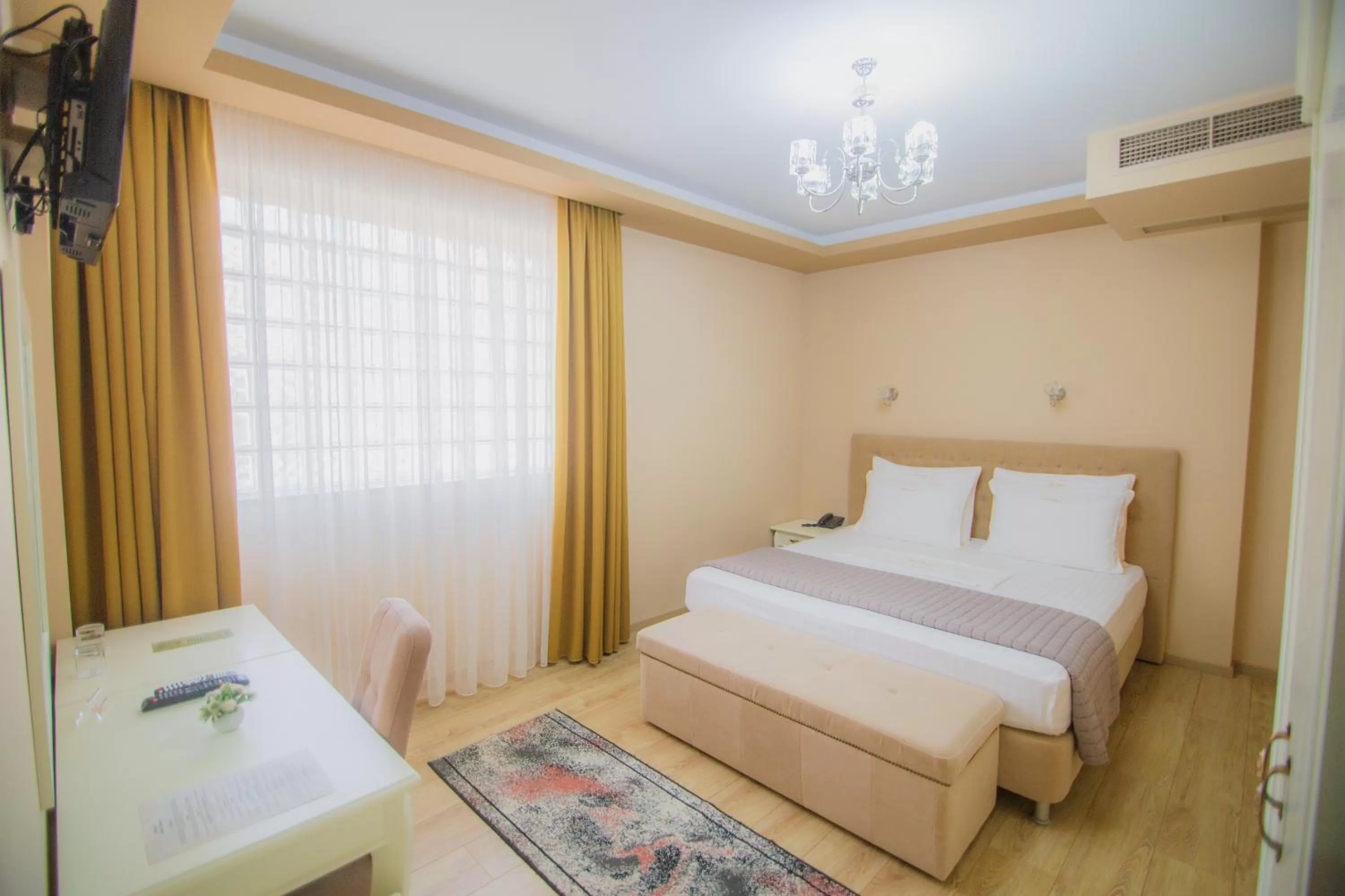 Bed in Christi's Hotel Borova