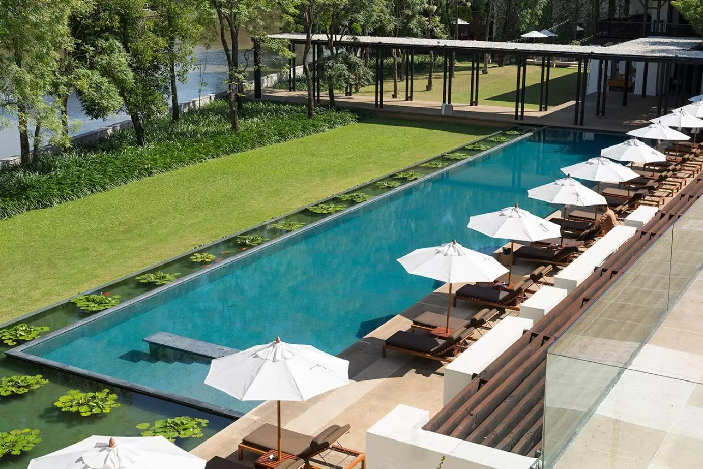 Swimming pool in Anantara Chiang Mai Resort