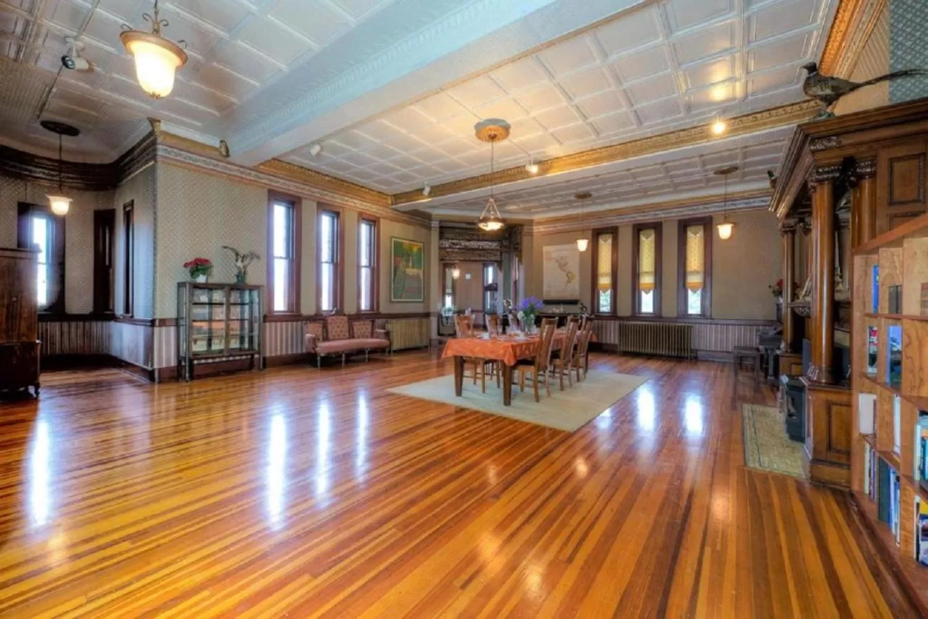 Business facilities in Amsterdam Castle NY