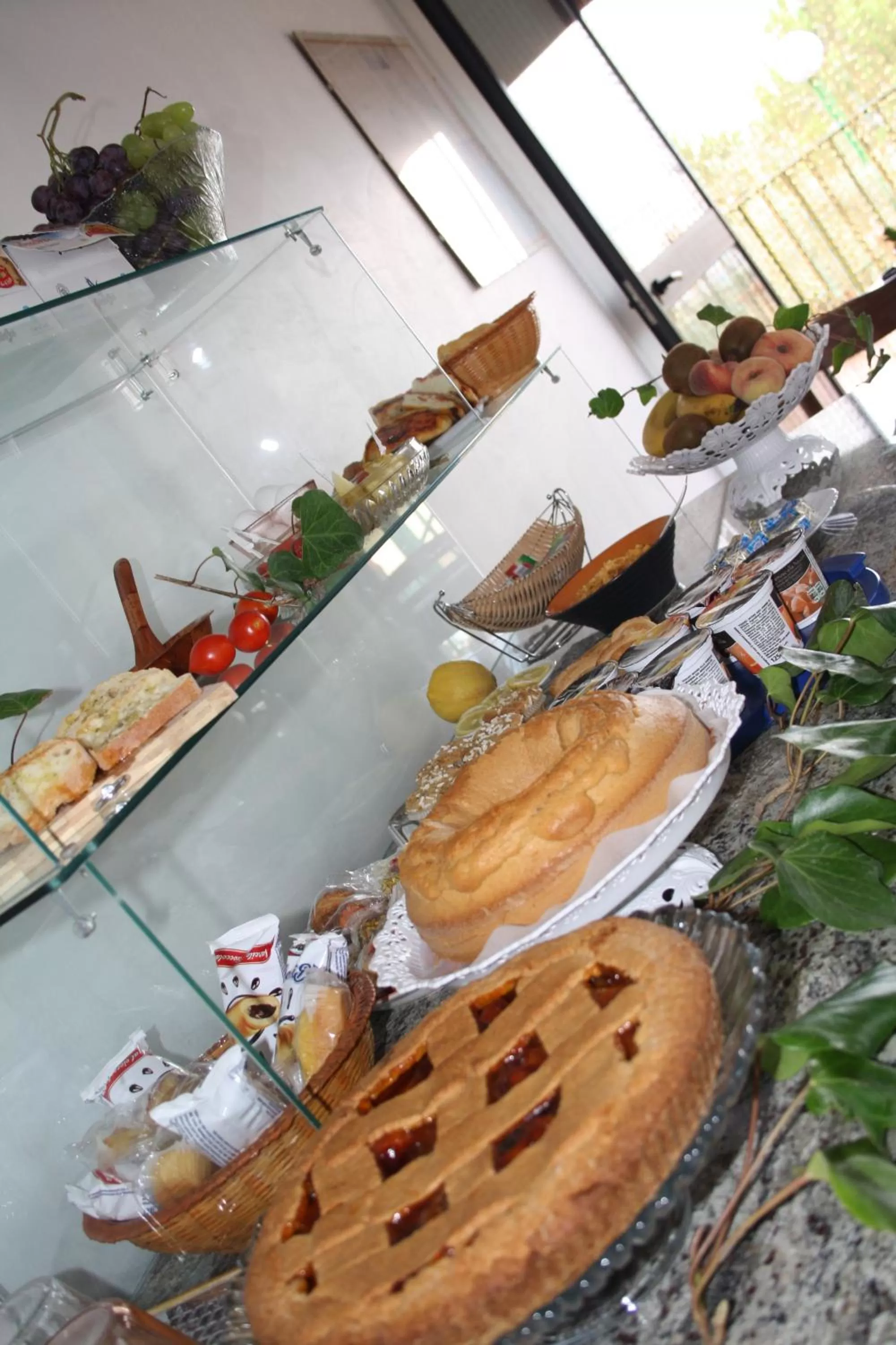 Buffet breakfast in B&B Borgo Pileri