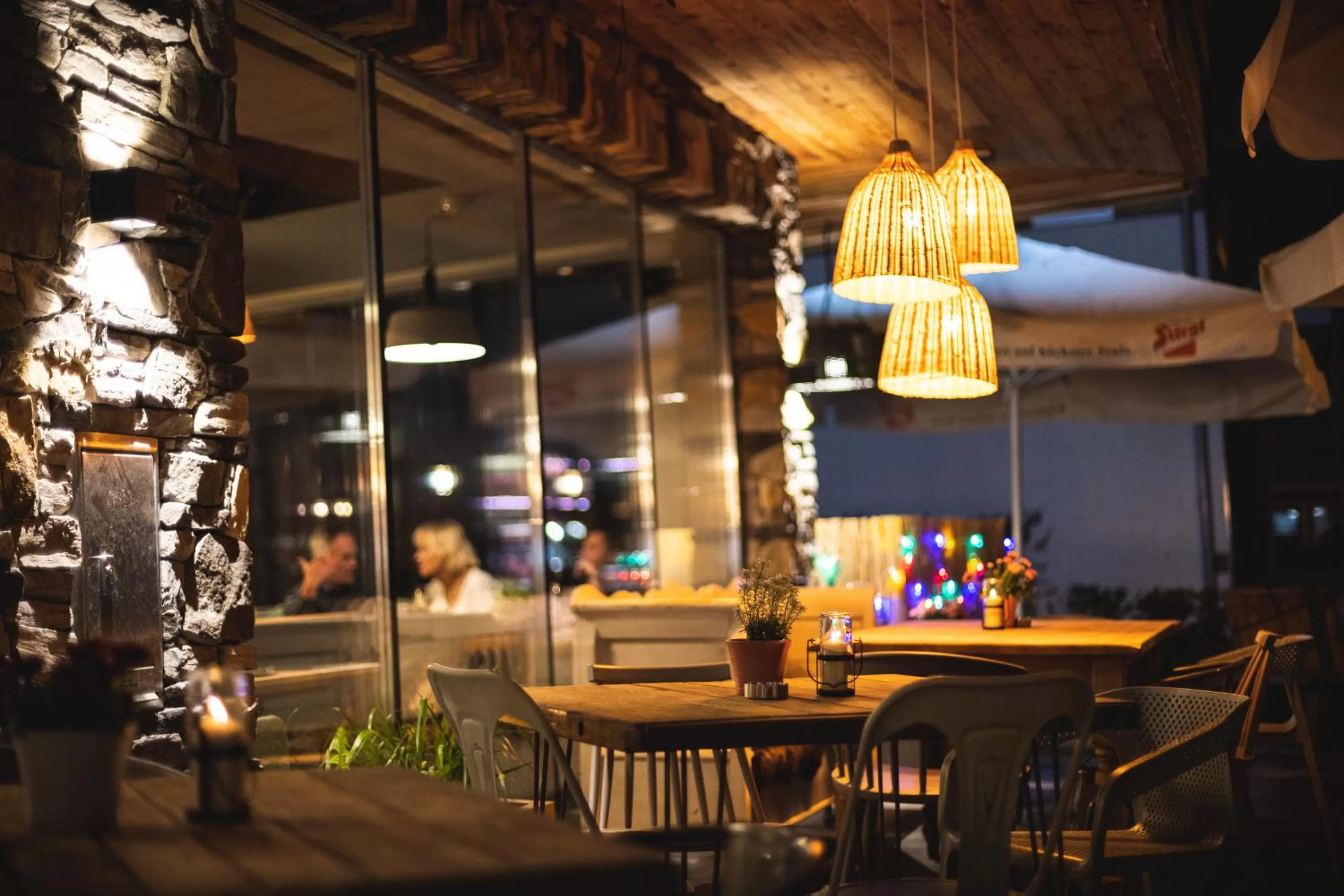 Restaurant/places to eat in Mountain Hotel Luis