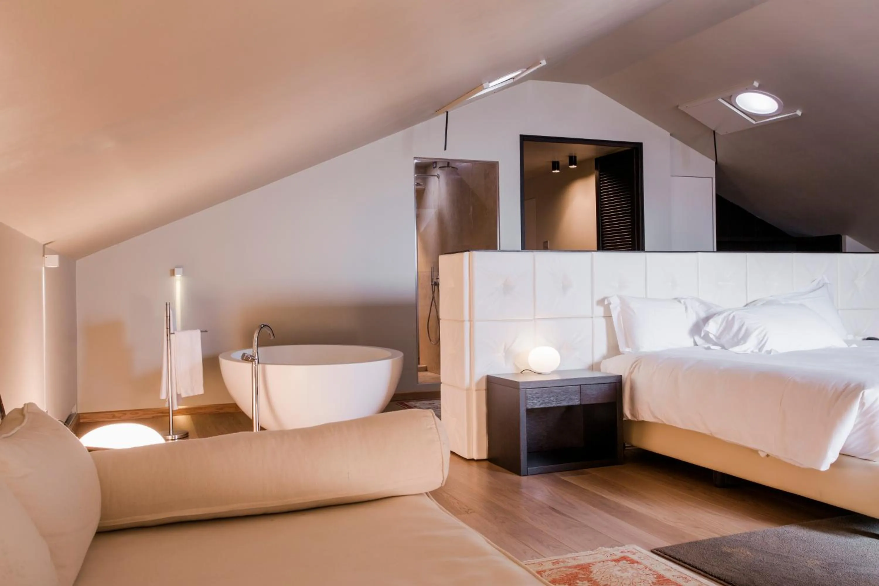 Bed in Hotel Bella Riva