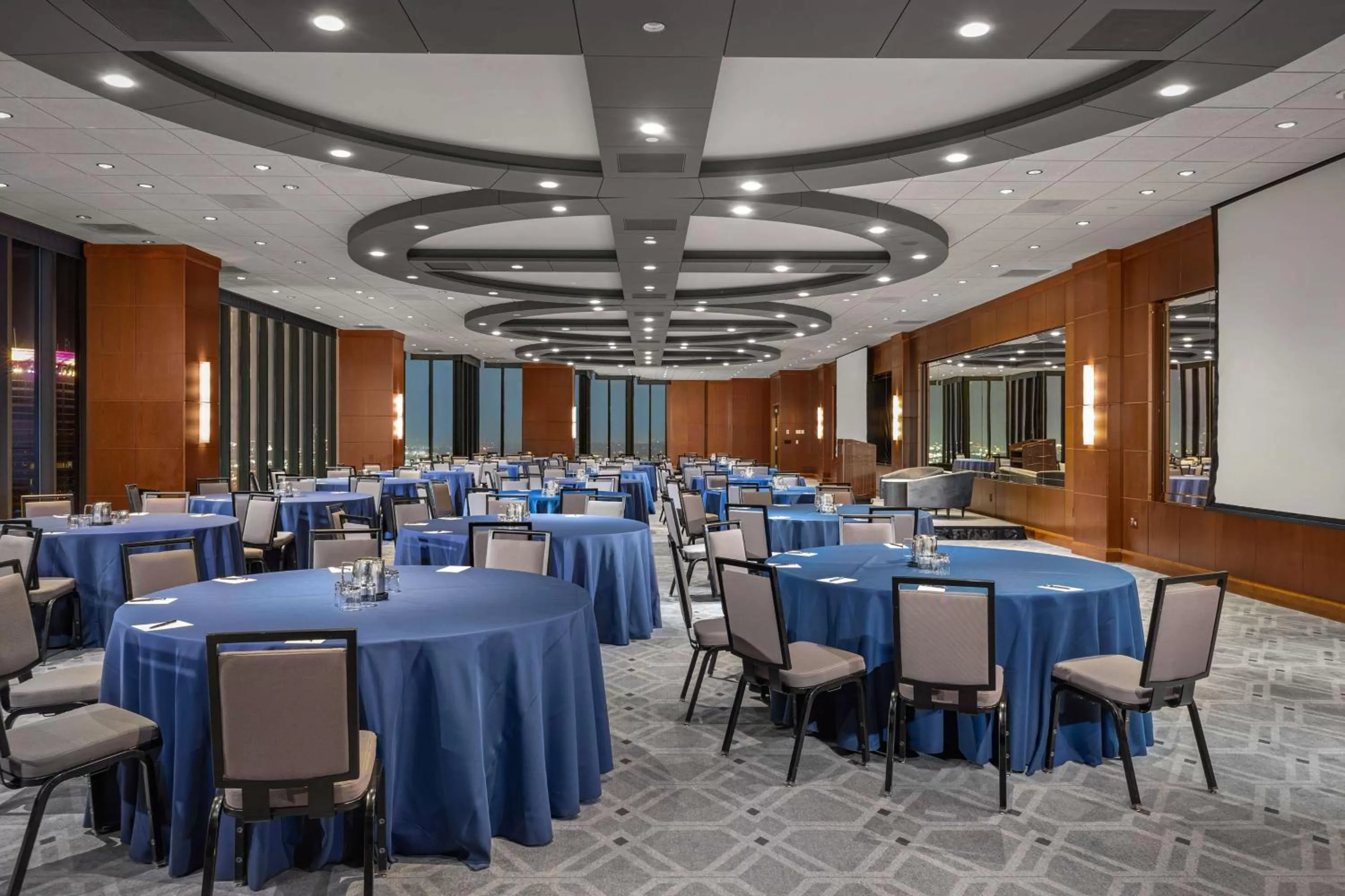 Meeting/conference room in The Marquette Hotel, Curio Collection by Hilton