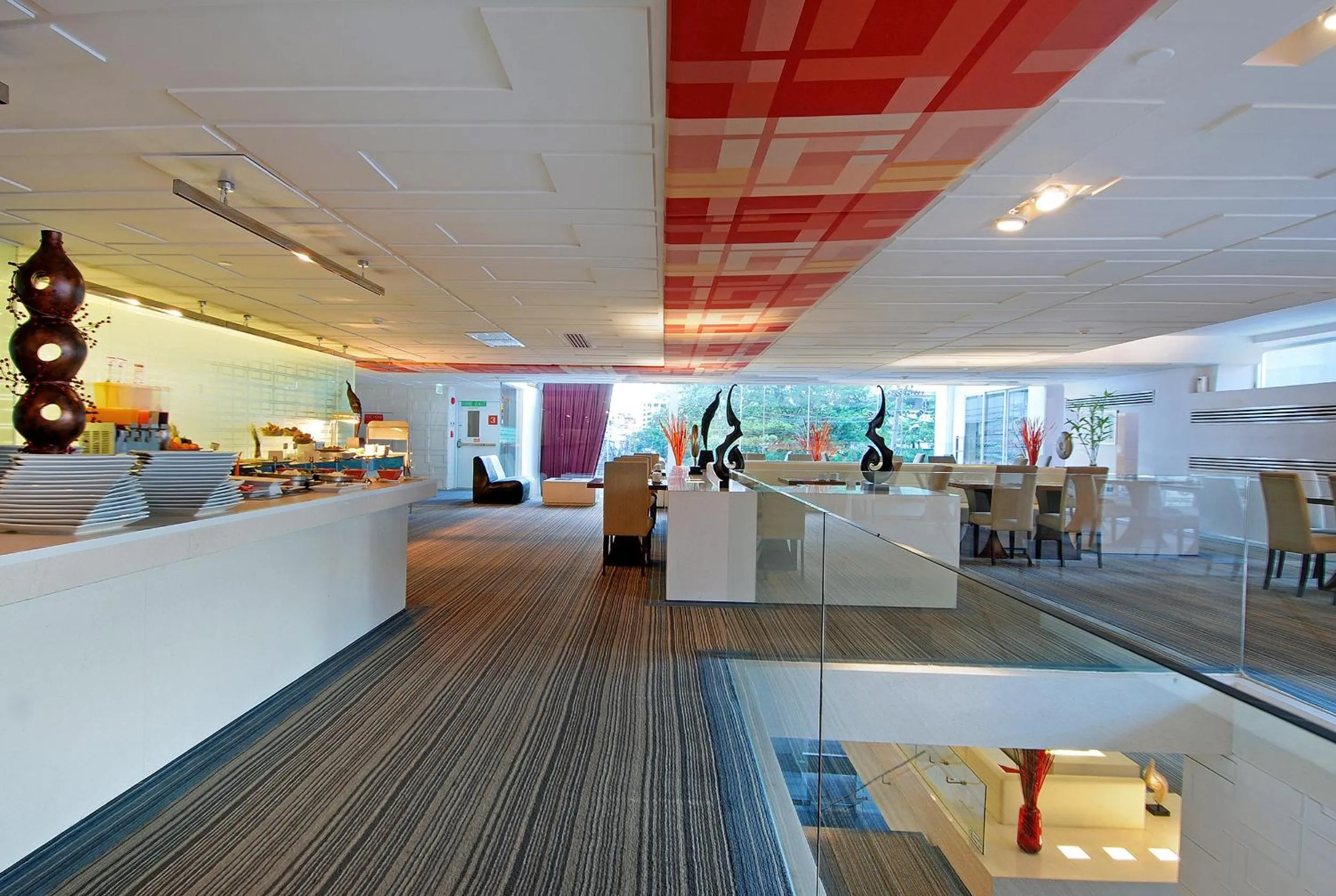 Meals in Le Fenix Sukhumvit 11 Bangkok