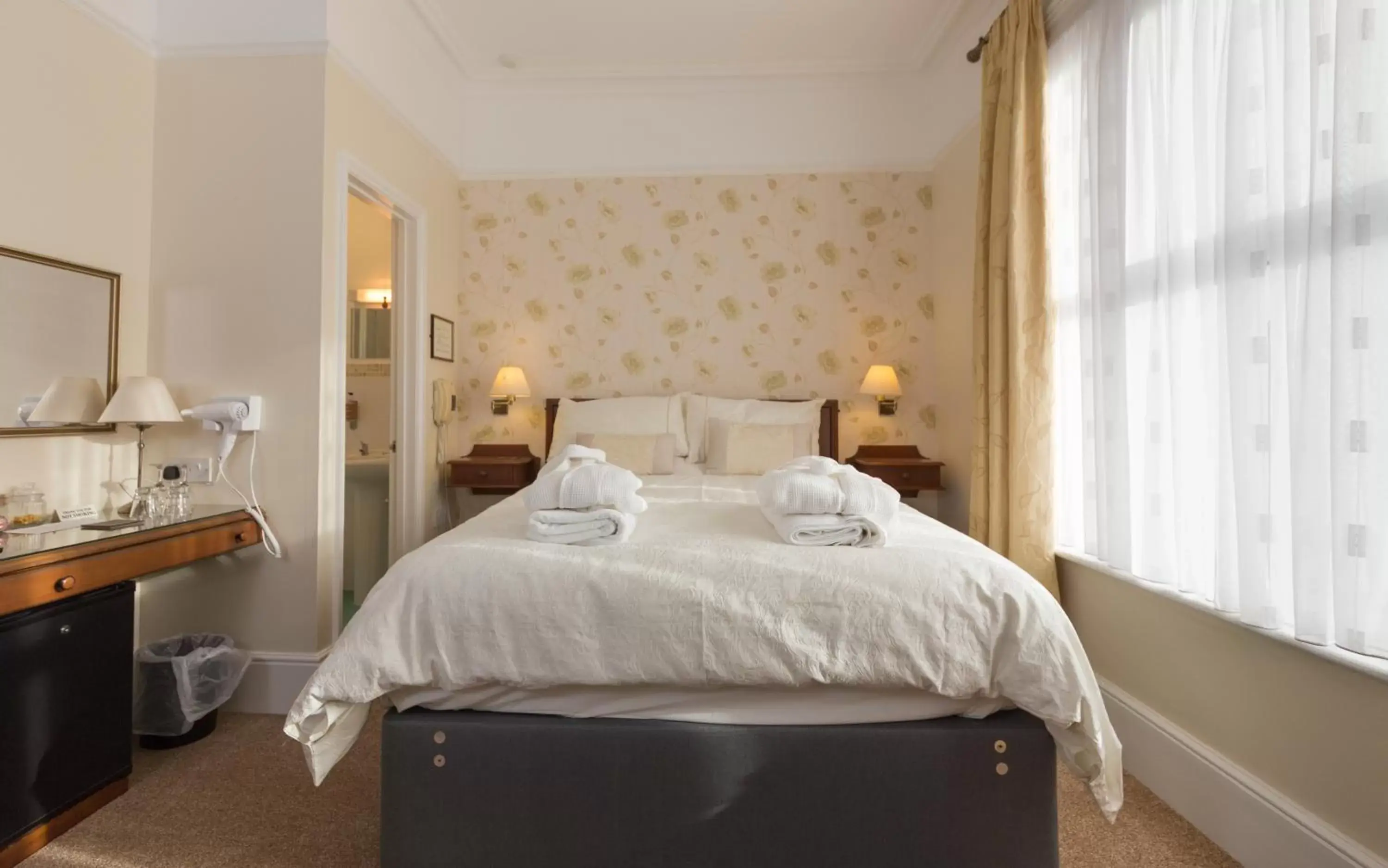 Deluxe King Suite in Grange Bank House Deluxe King Suite in Grange Bank House