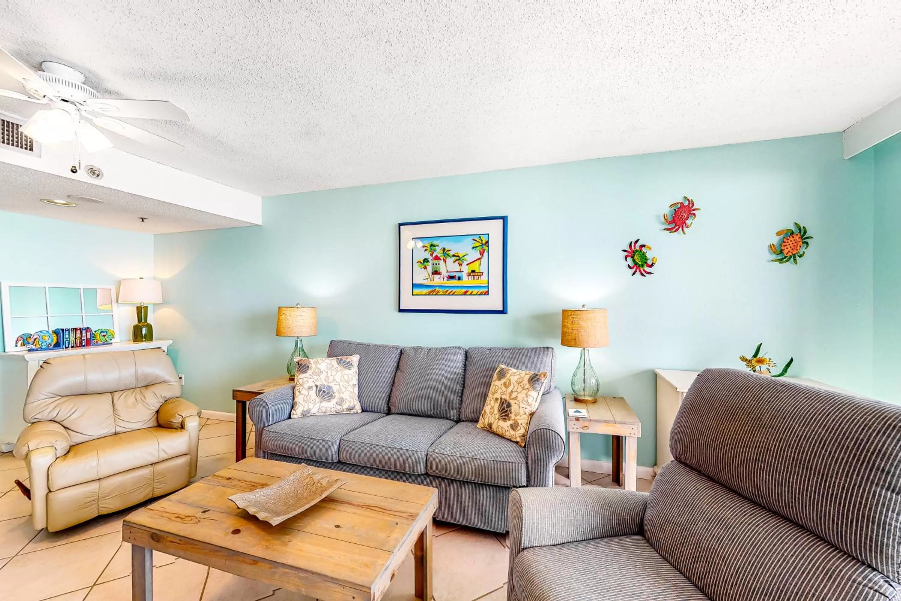 Seating Area in Phoenix I #1046