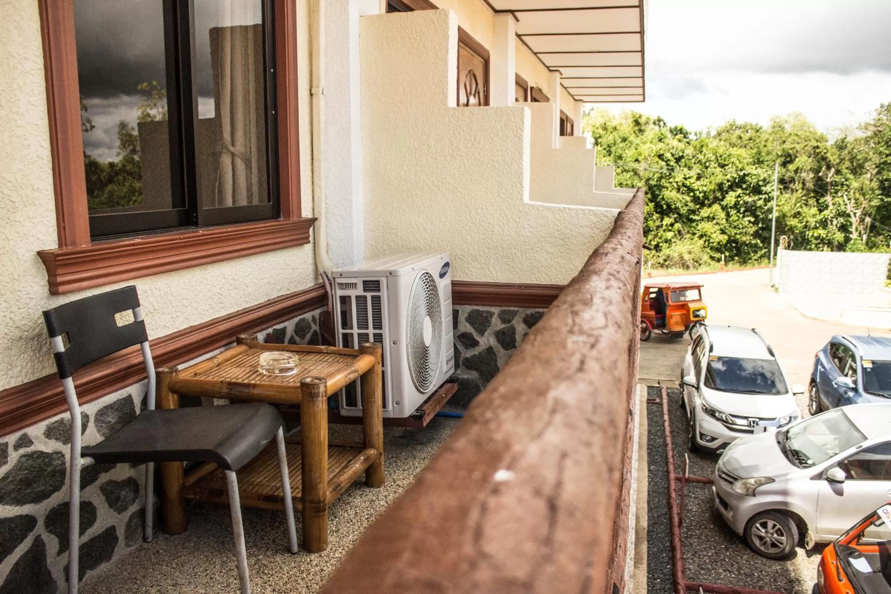 Restaurant/Places to Eat in Jugalis Hotel and Restaurant