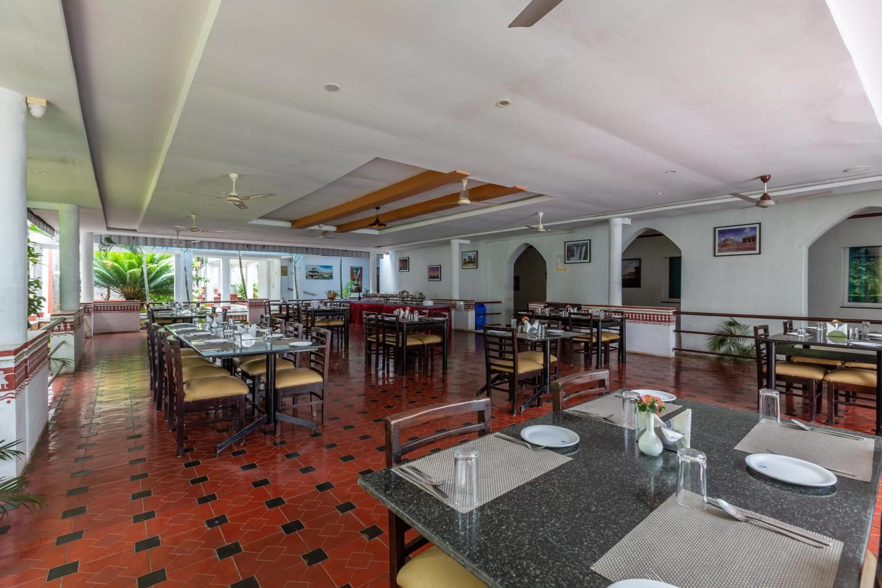 Restaurant/Places to Eat in KSTDC Hotel Mayura Bhuvaneshwari Kamalapur