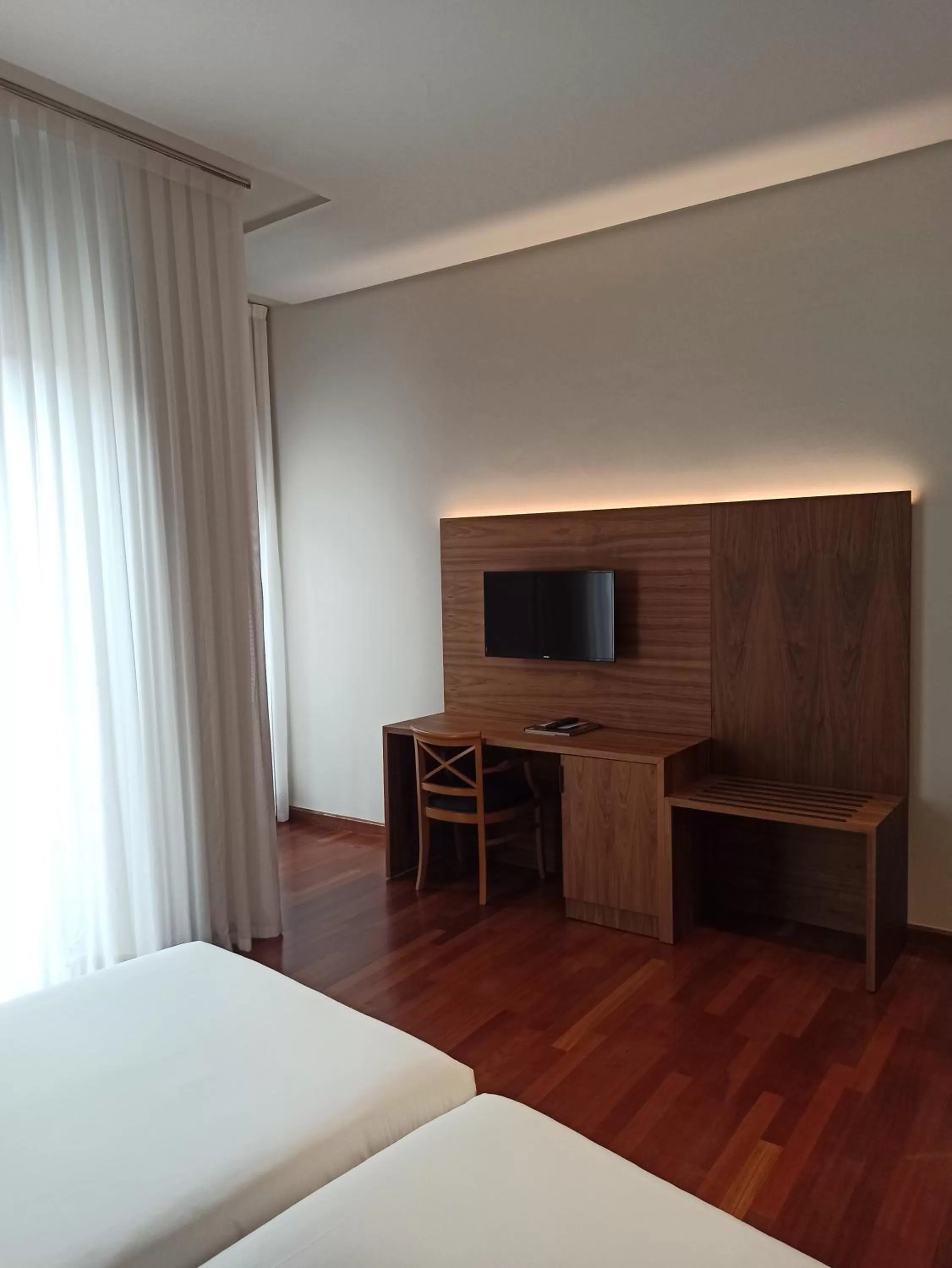 Bed in ARVA Spa París