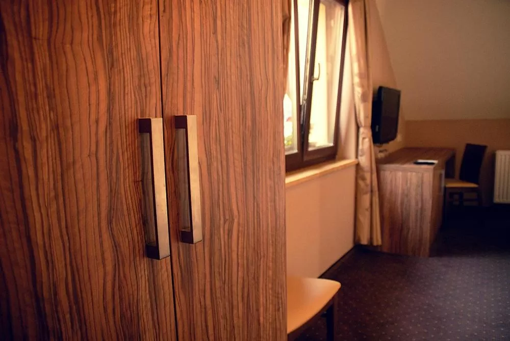 TV and multimedia in Hotel Opara