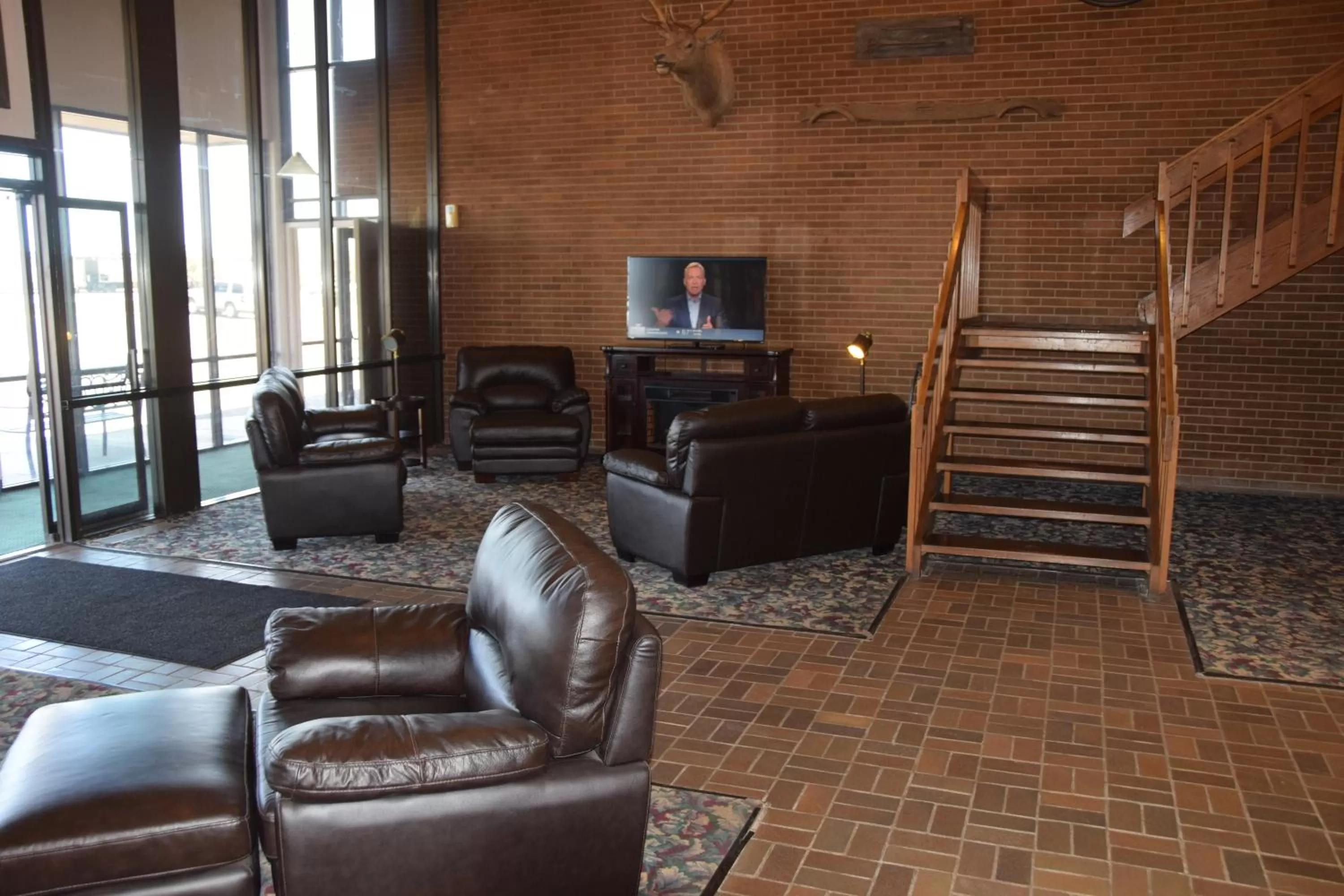 Lobby or reception in National 9 Inn Gillette