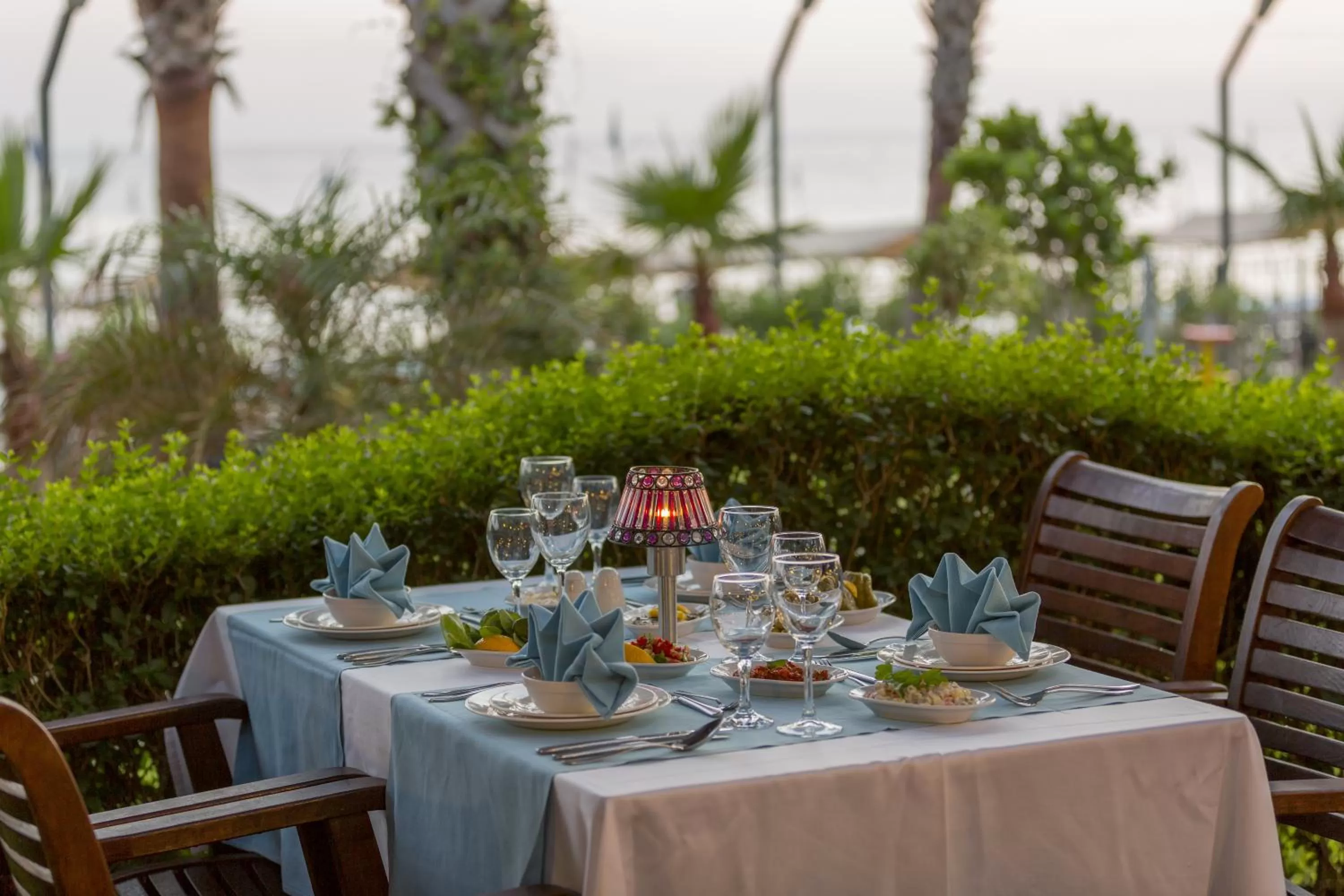 Restaurant/places to eat in Mukarnas Spa & Resort Hotel