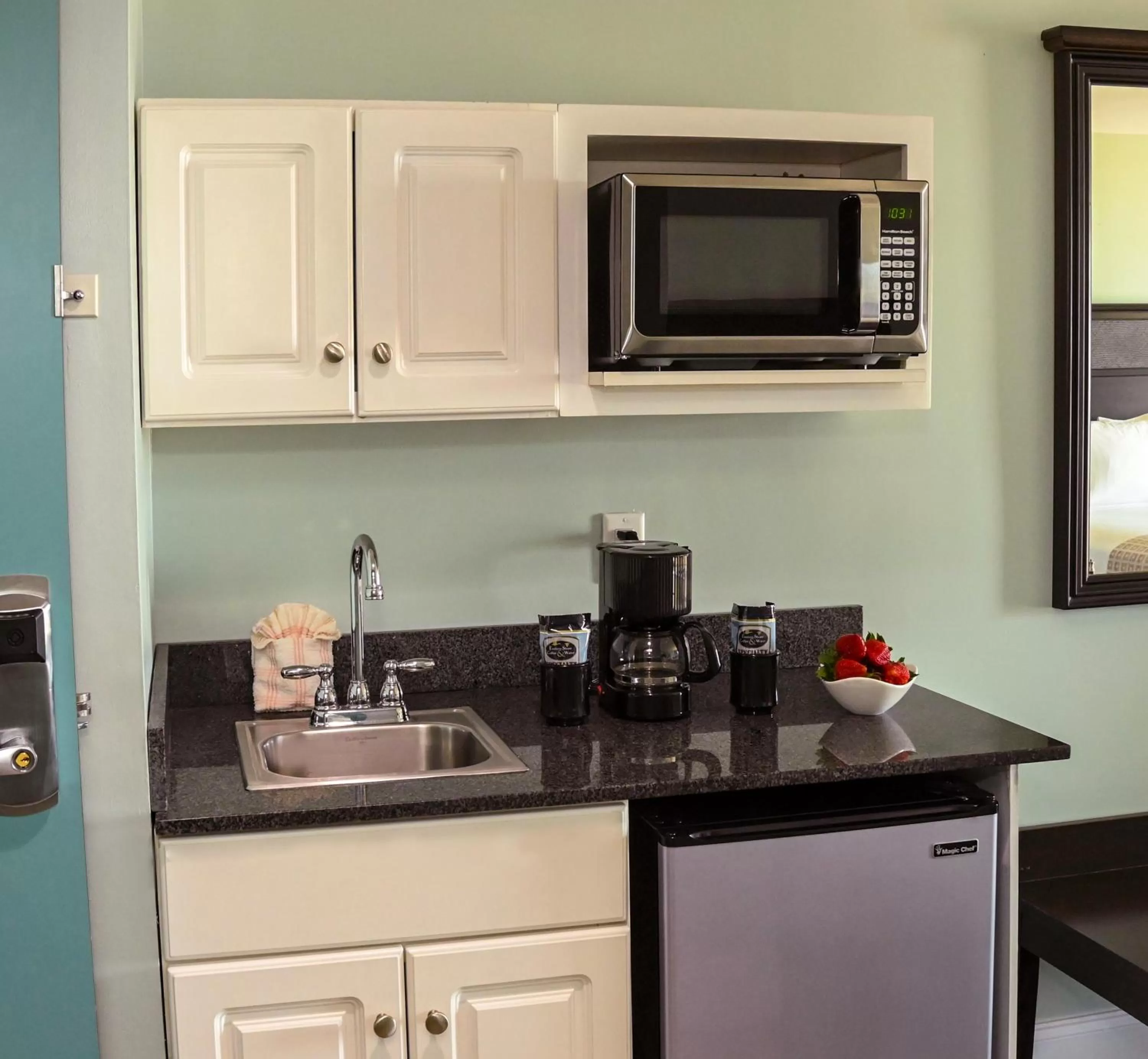 Kitchen or kitchenette in Park Place Hotel