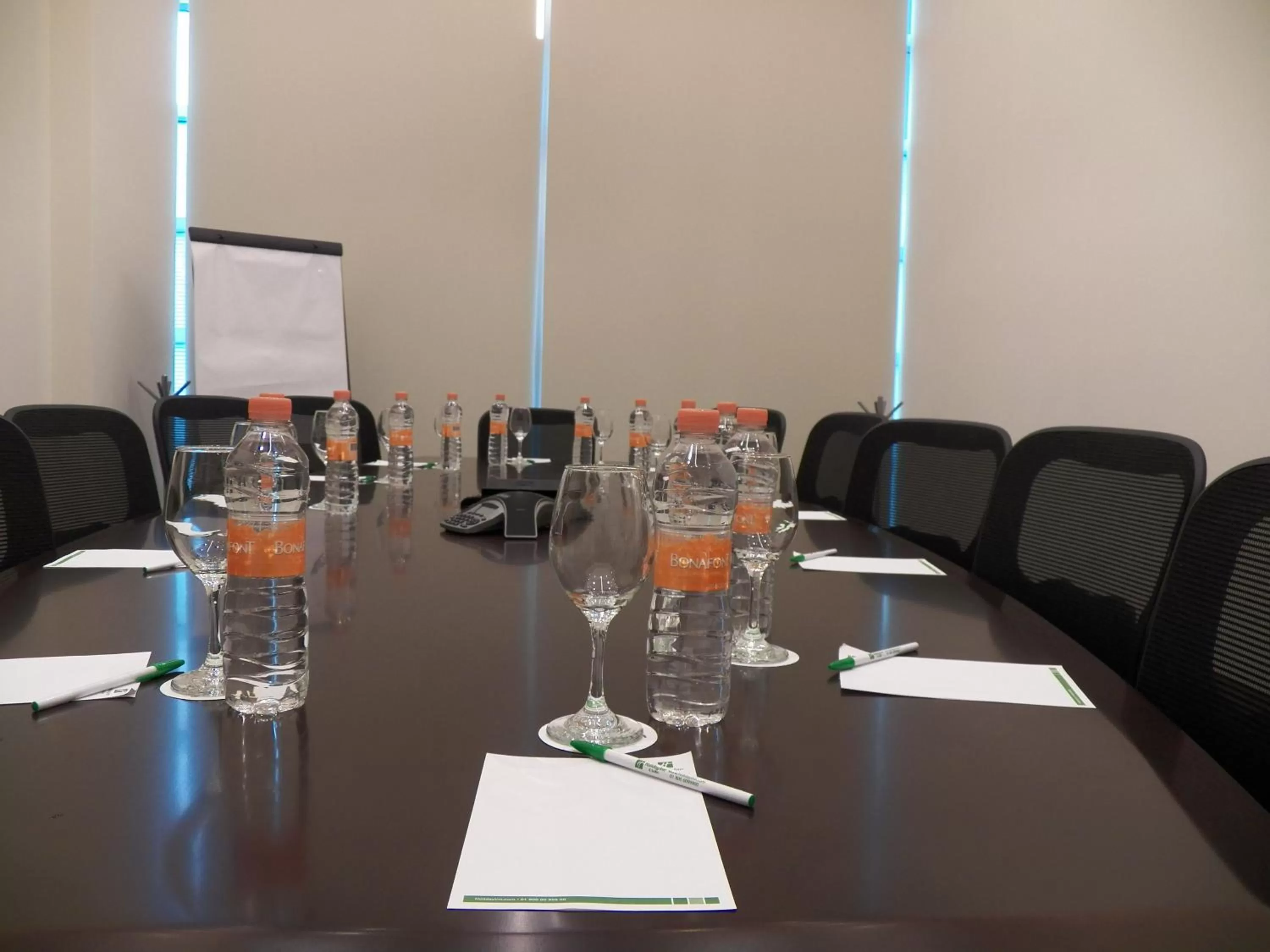 Meeting/conference room in Holiday Inn & Suites Plaza Mayor by IHG