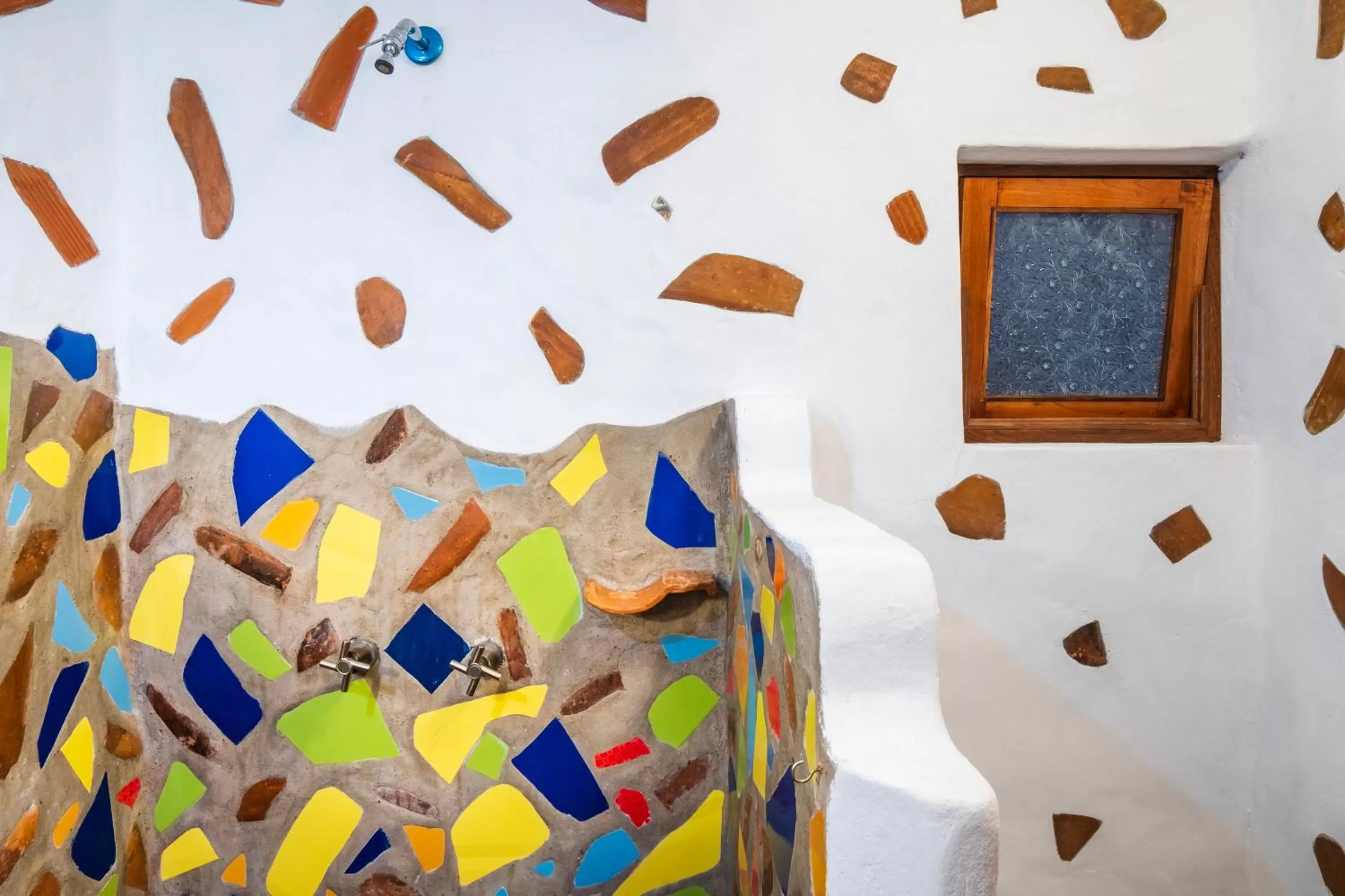 Shower in Casa Miguel Arcangel