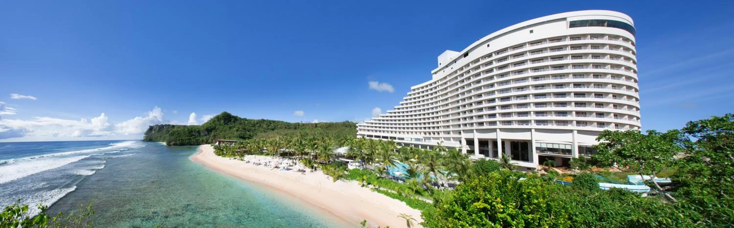 Property building in Hotel Nikko Guam