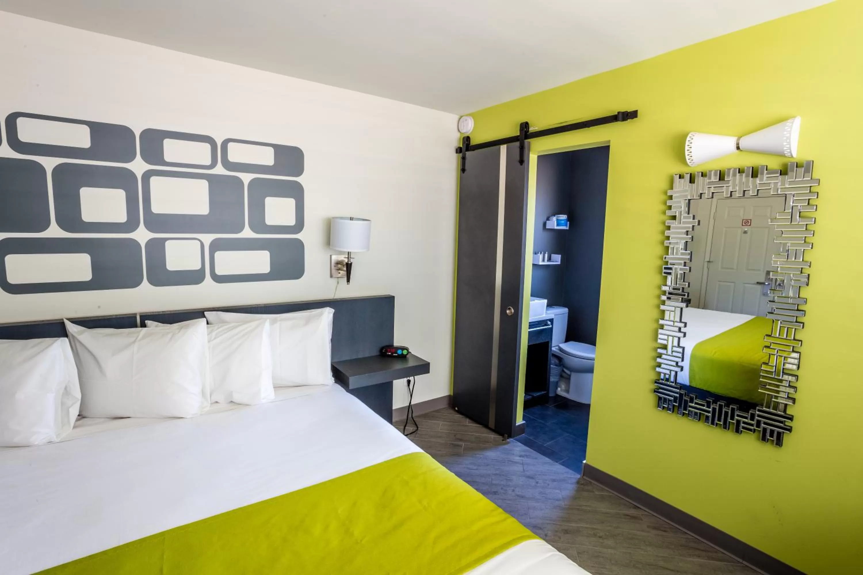 Bedroom, Bed in University Inn ASU/Tempe