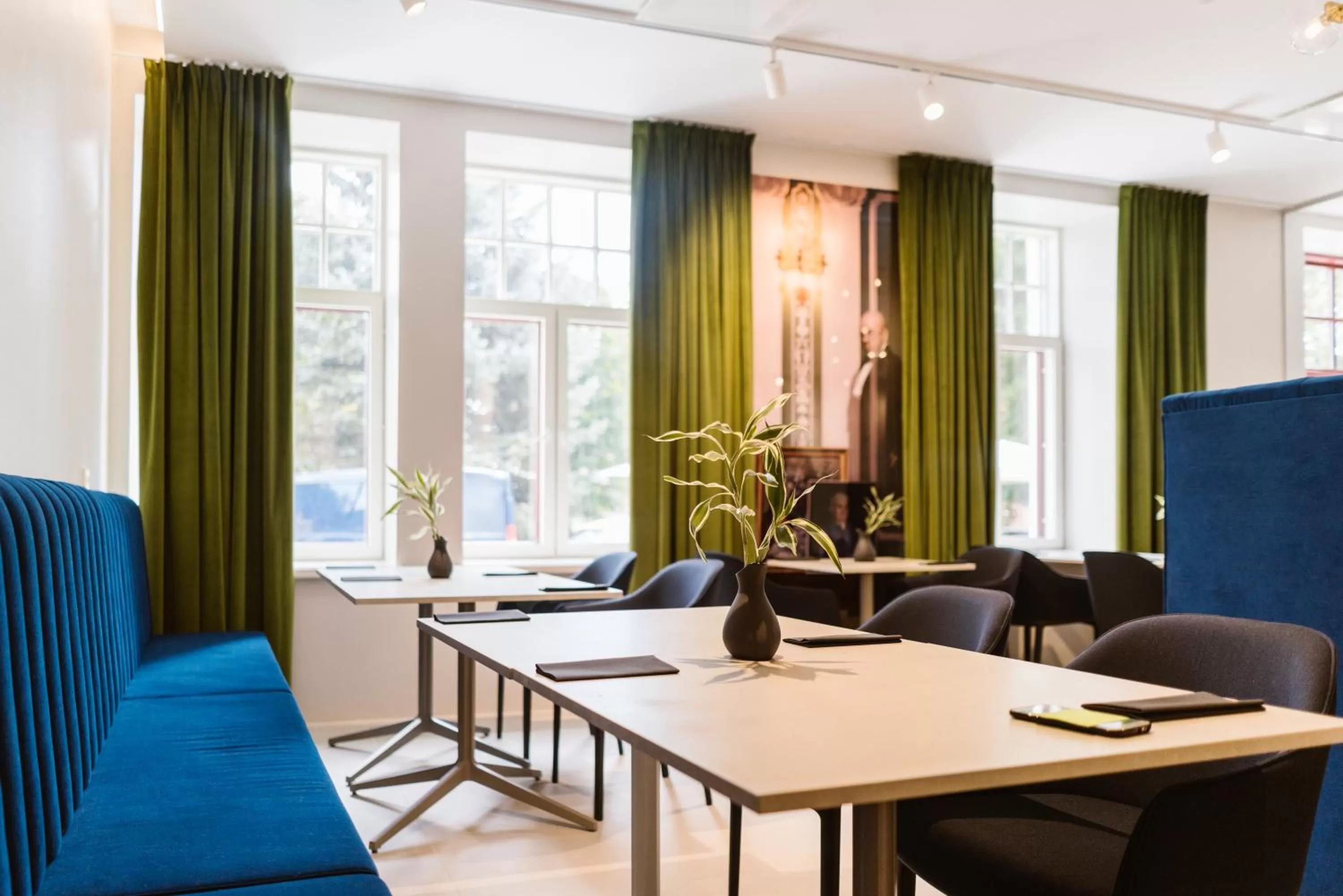 Restaurant/places to eat in Park Hotel Viljandi