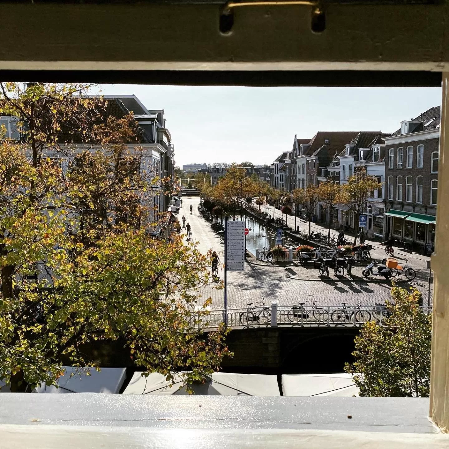 City view in Hotel Bridges House - Delft City Centre