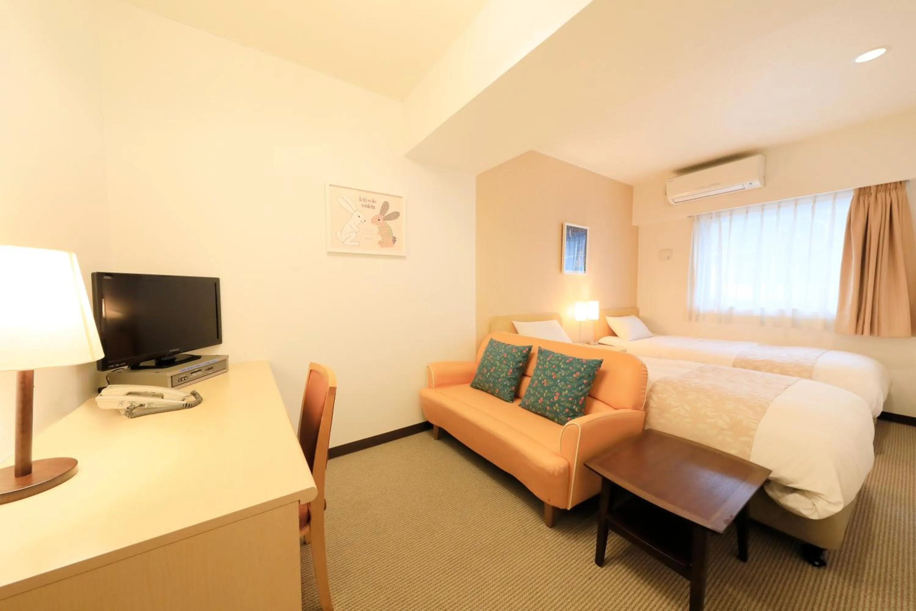 Photo of the whole room, Bed in Hotel Famy Inn Kinshicho