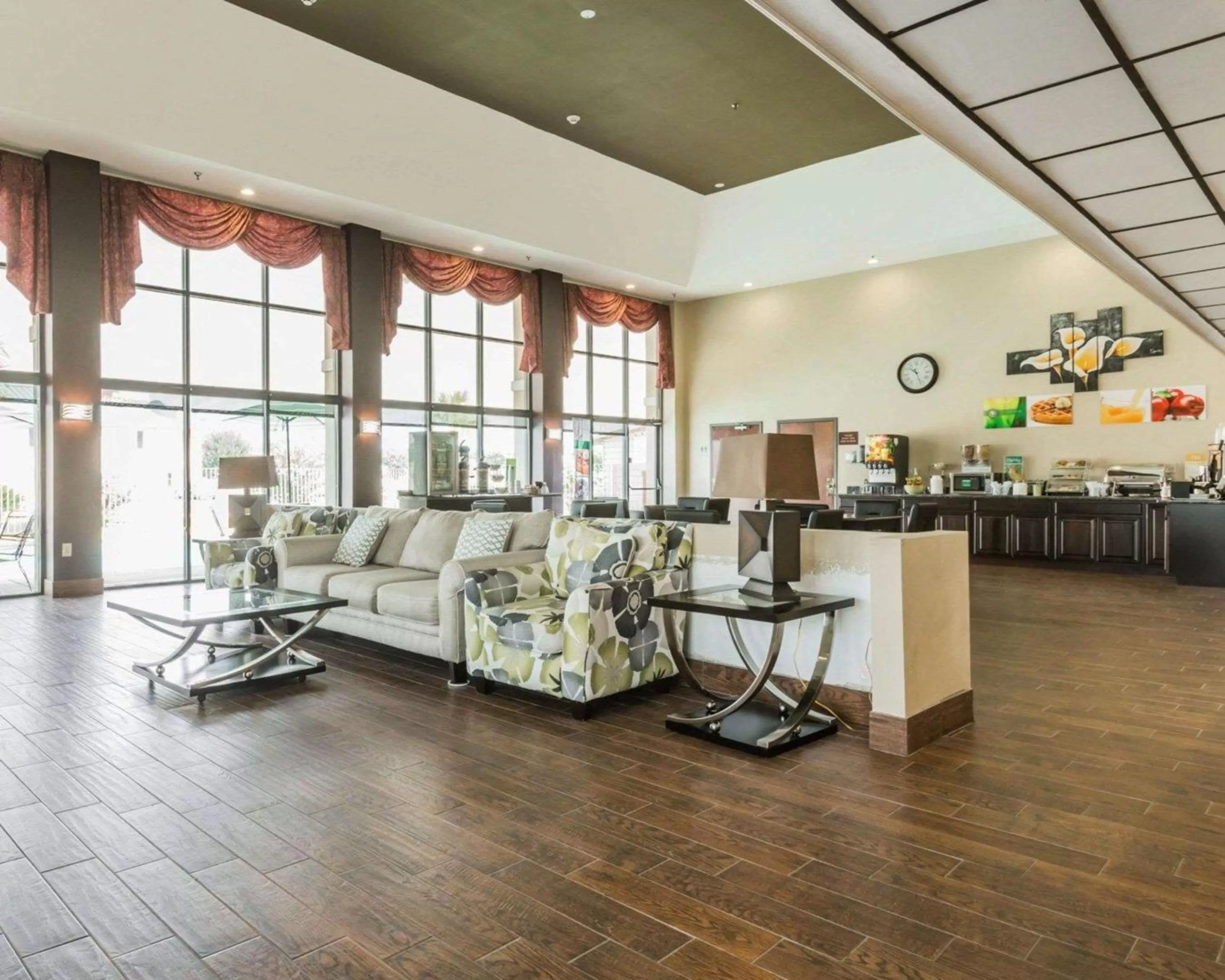 Lobby or reception in Quality Inn & Suites North Montgomery