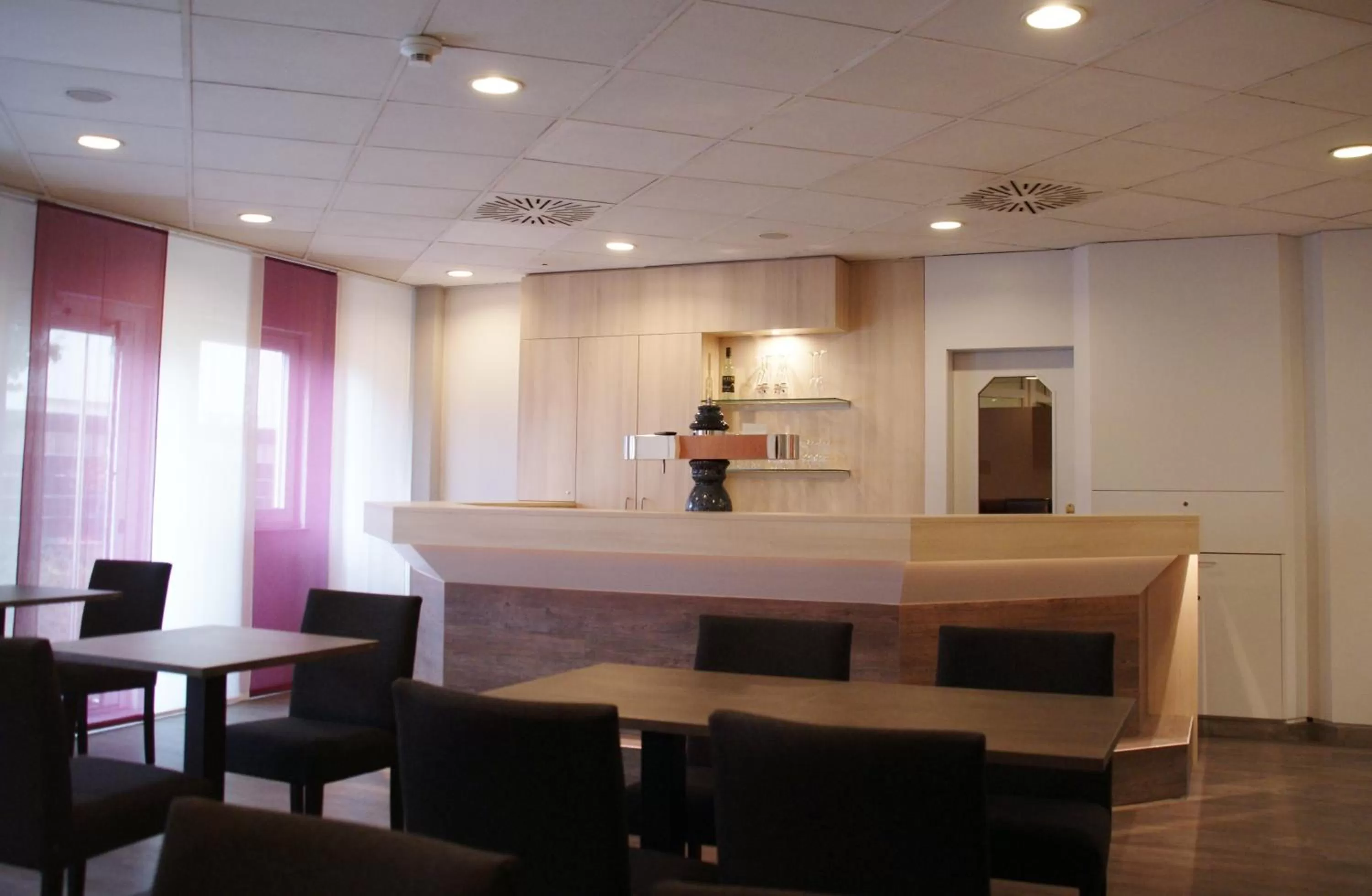 Lounge or bar in Taste Hotel Hockenheim